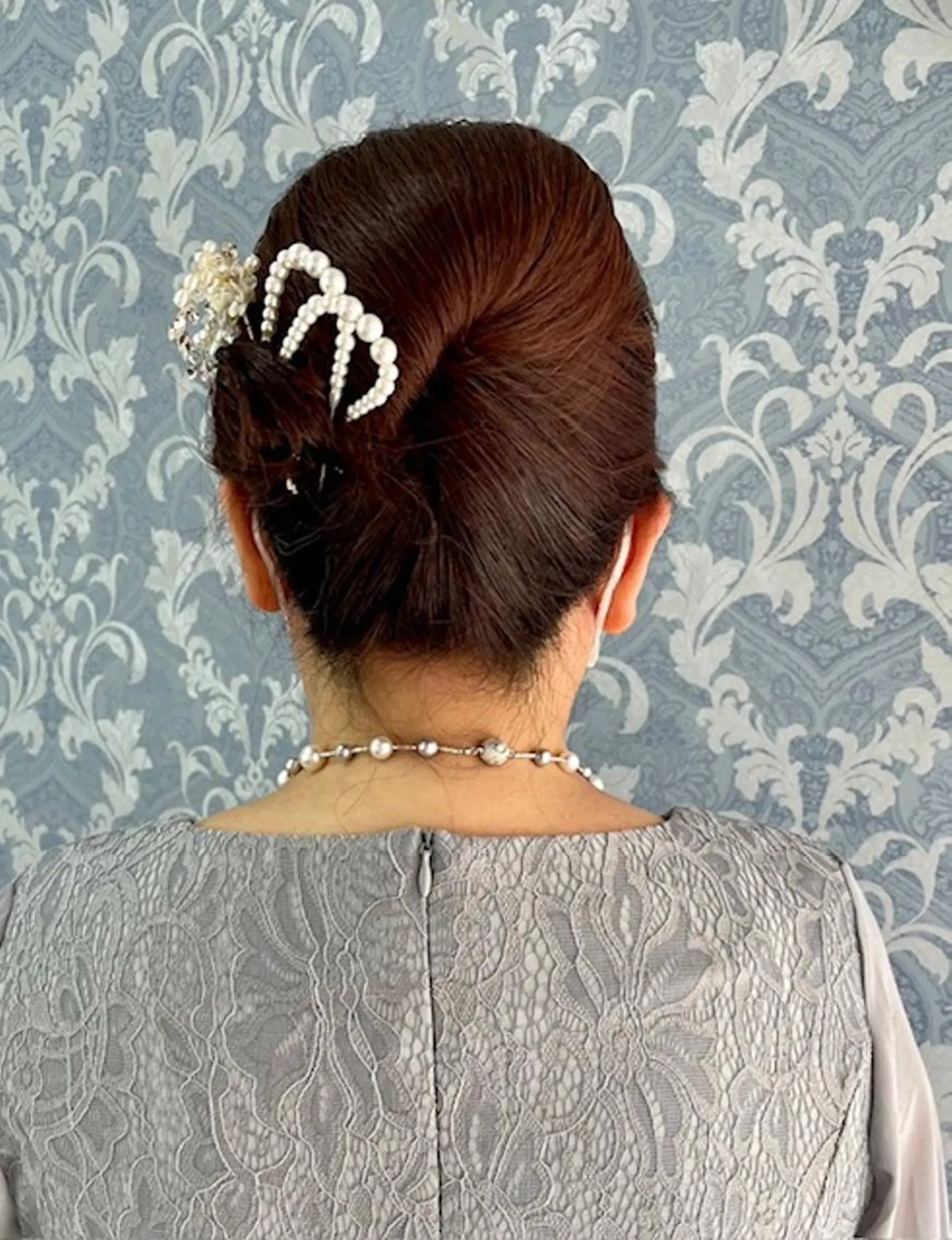 ヘアアレンジ 夜会巻き shizuka 👸ヘアセット✨のヘアスタイル