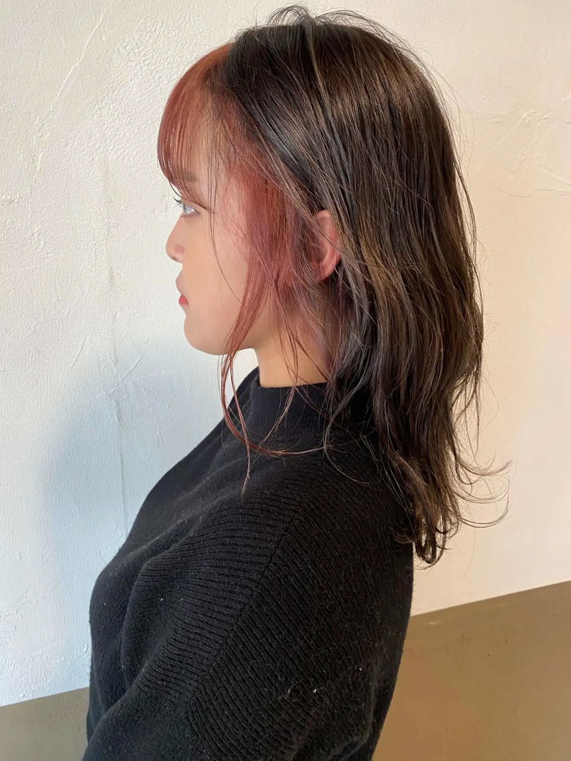 セミロング カラー 坂井田 浩樹のヘアスタイル