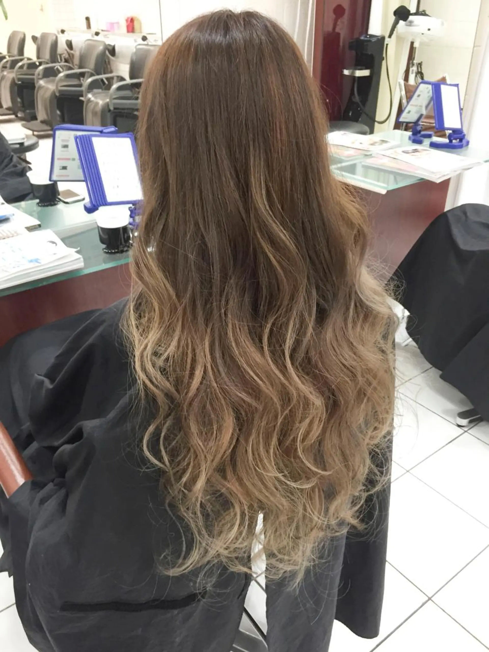 ロング カラー パーマ ヘアアレンジ モテ髪透明感❤️ デイズヘアカラーのヘアスタイル