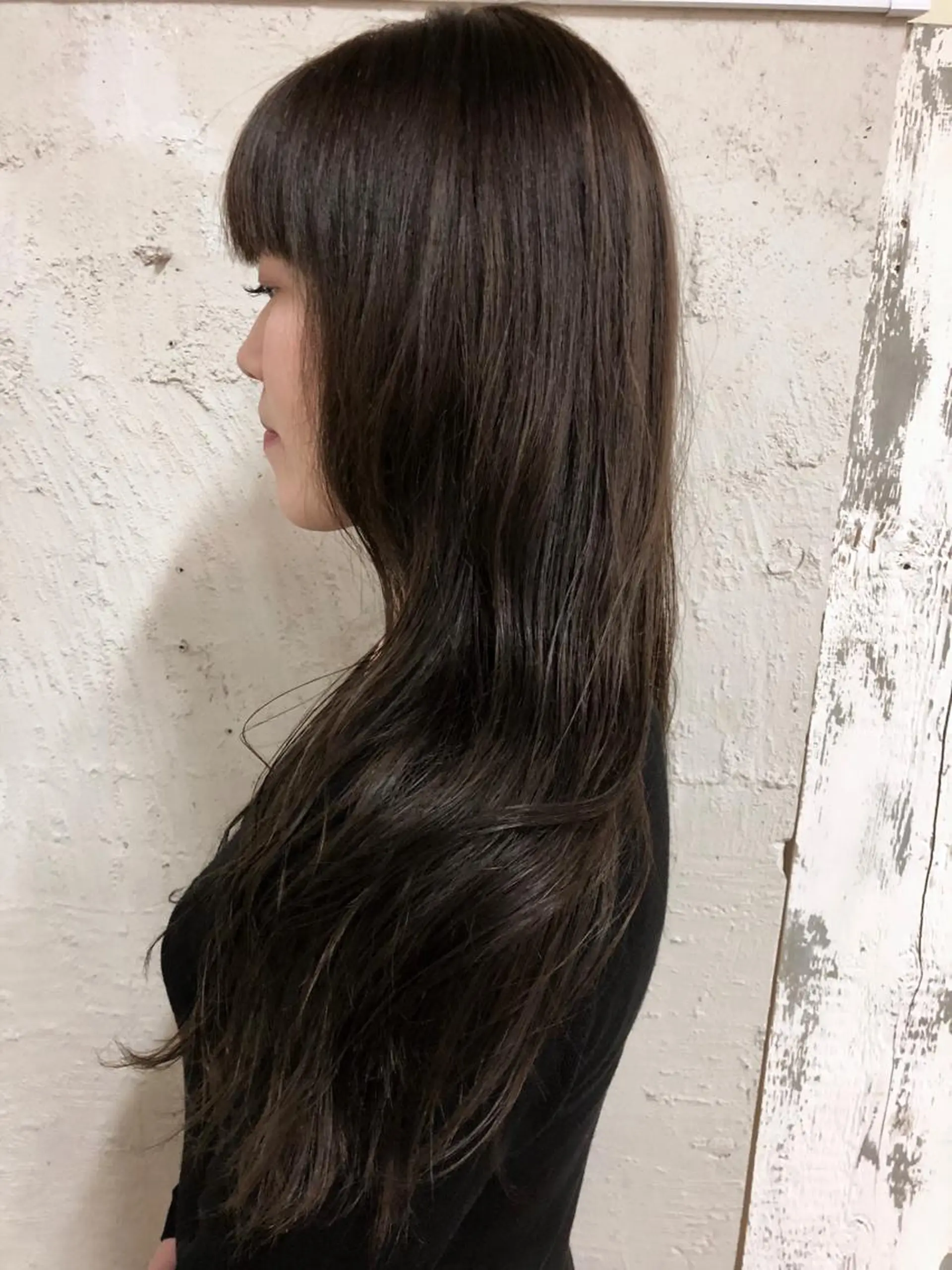 ロング カラー グレージュ イルミナカラー 桐原 竜也のヘアスタイル