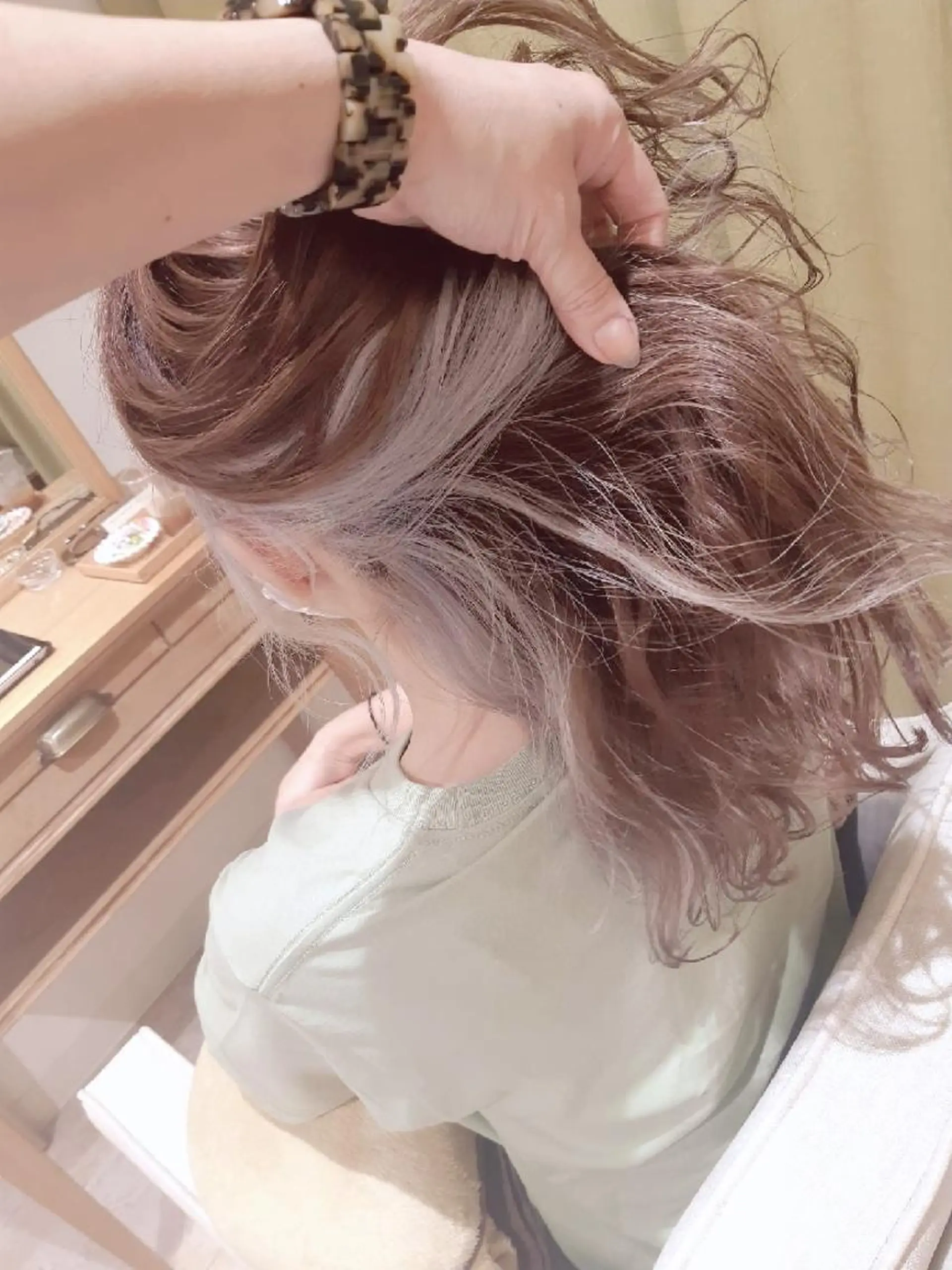 ミディアム カラー NISHIYAMA Rimのヘアスタイル