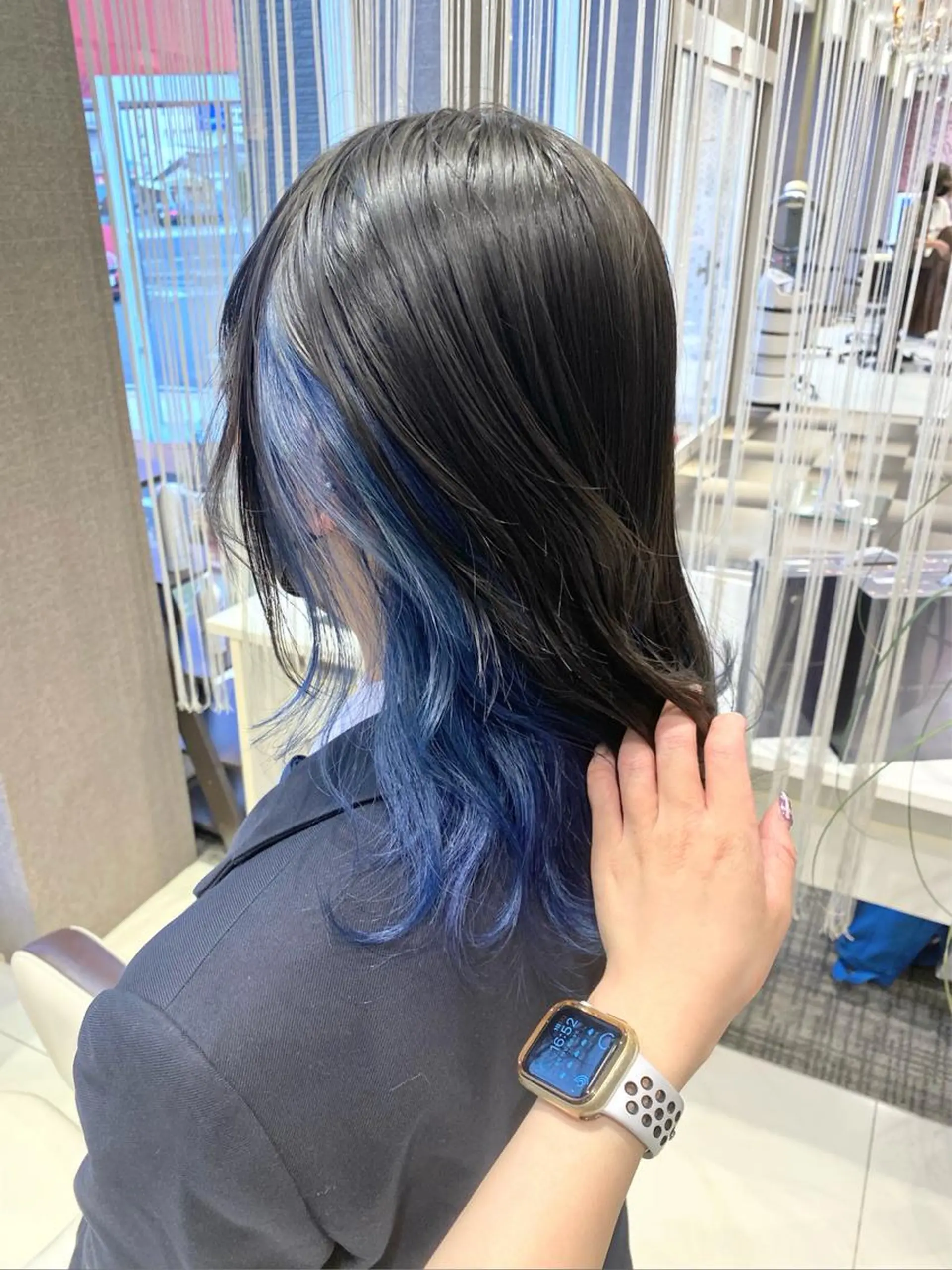 ミディアム カラー 【BIBBIDI】 MIKIのヘアスタイル