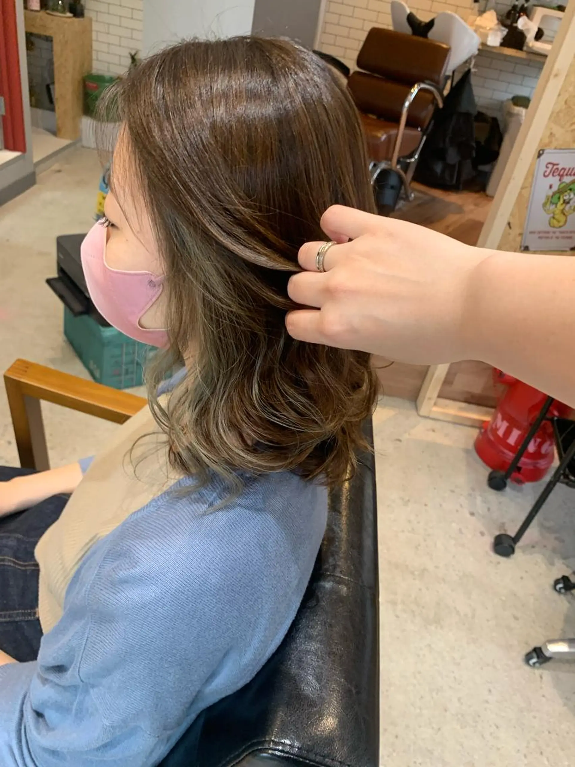 ミディアム カラー イヤリングカラー stylist N0Nのヘアスタイル