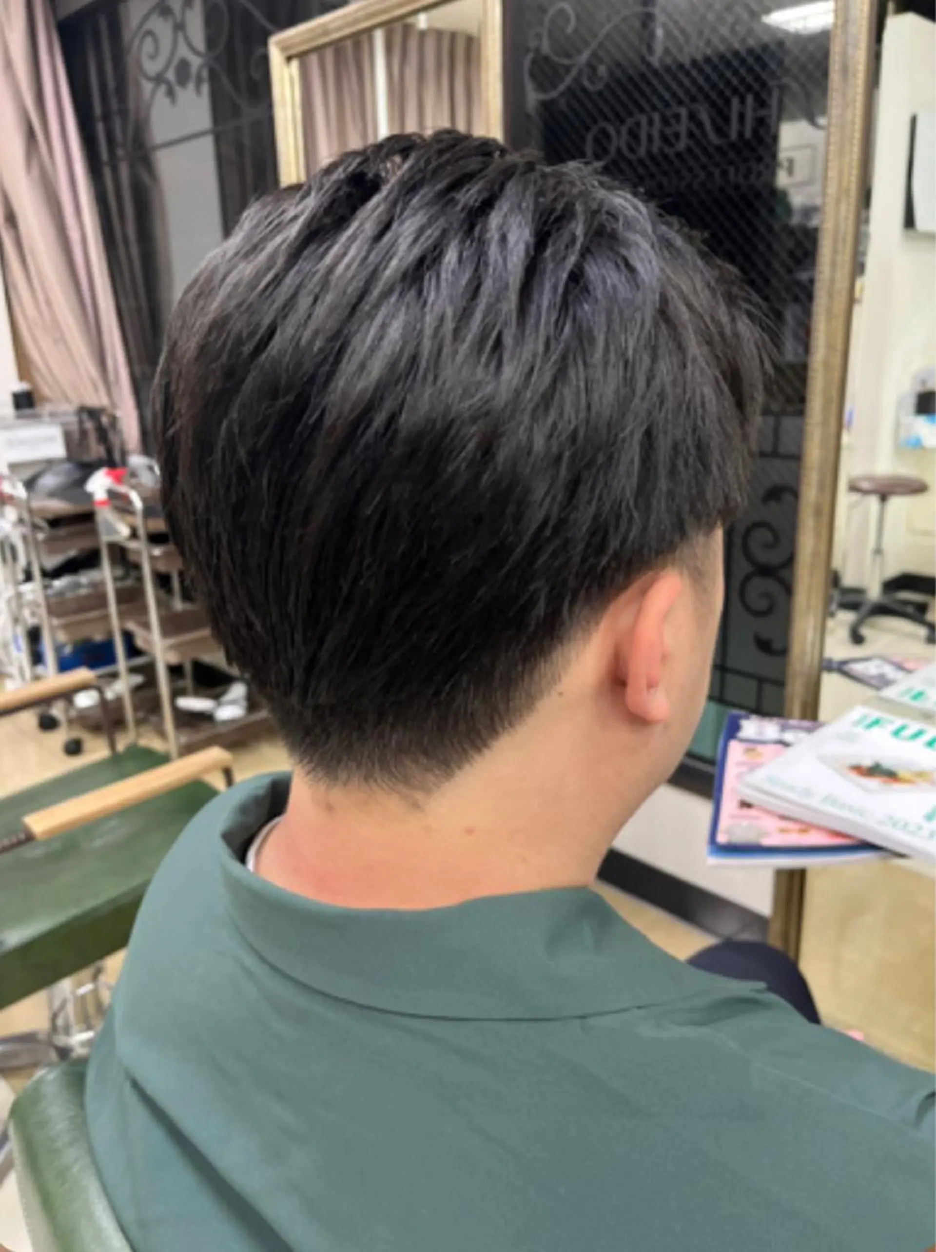 メンズ カット 小関 未悠のマツエク・マツパデザイン