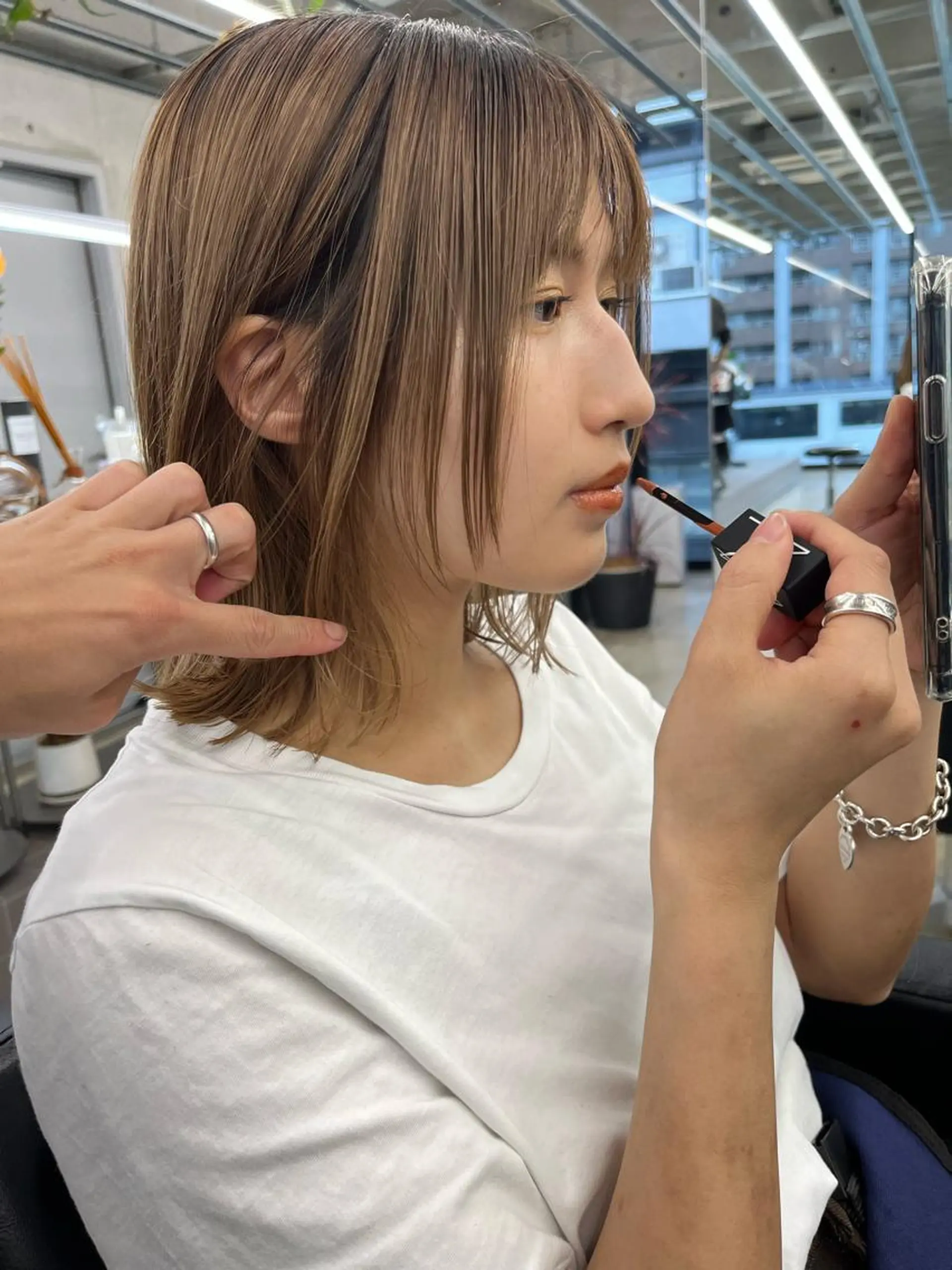 ミディアム カット ダブルカラー/ ケアブリーチ/クニトのヘアスタイル