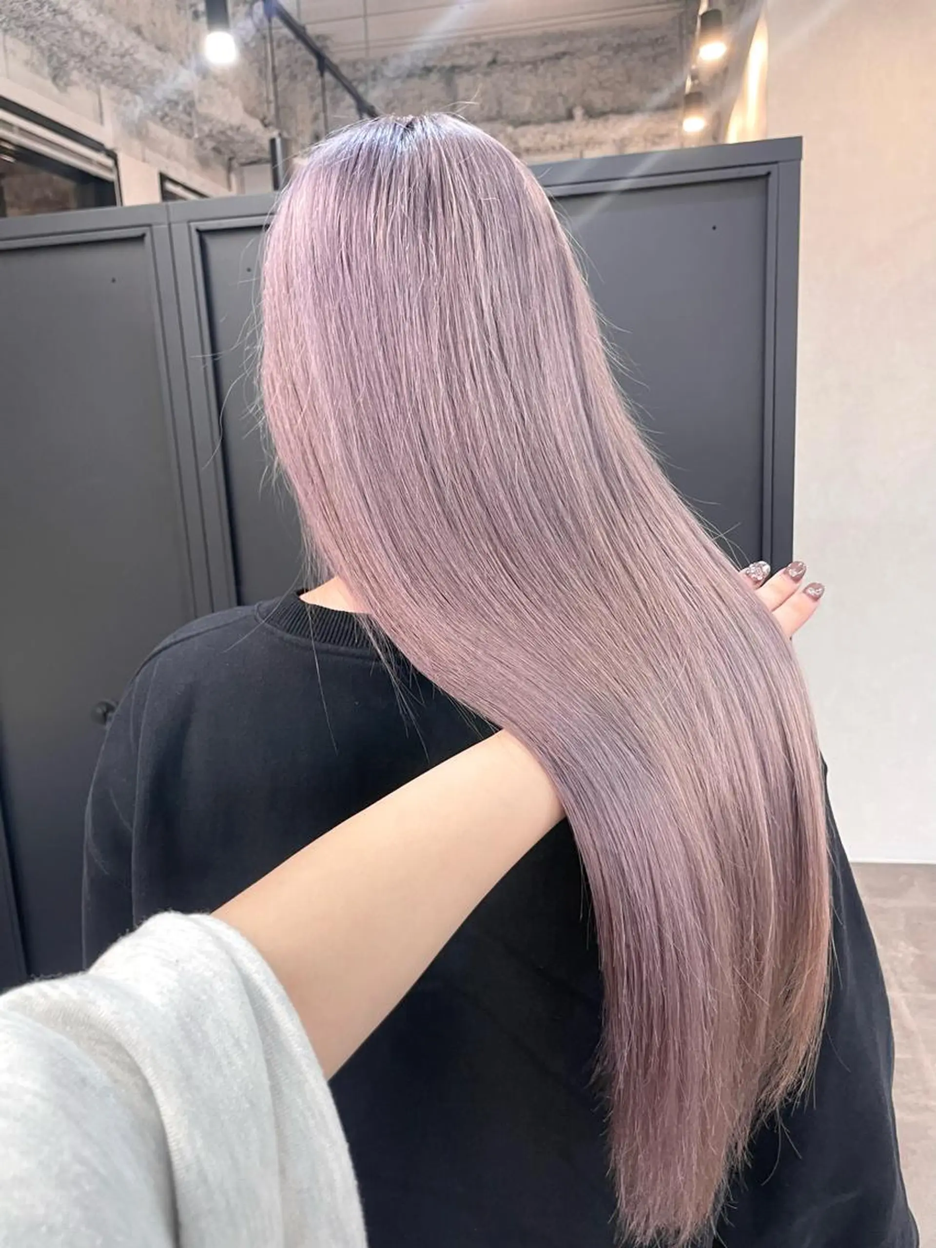 ロング ヘアカラー Aika 🖤のヘアスタイル