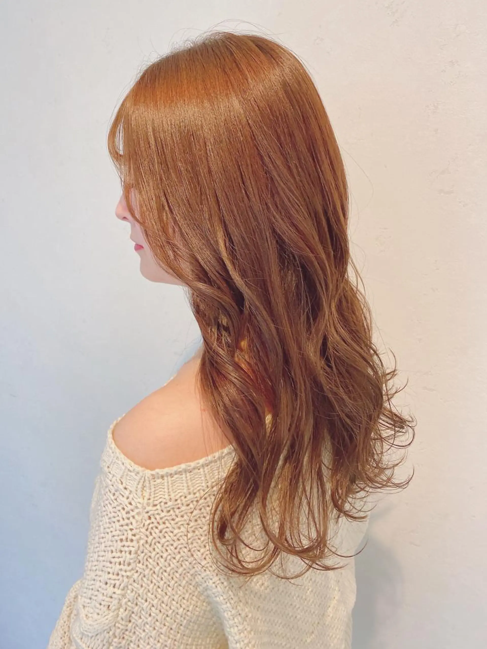 ロング カラー 伊藤 さやかのヘアスタイル