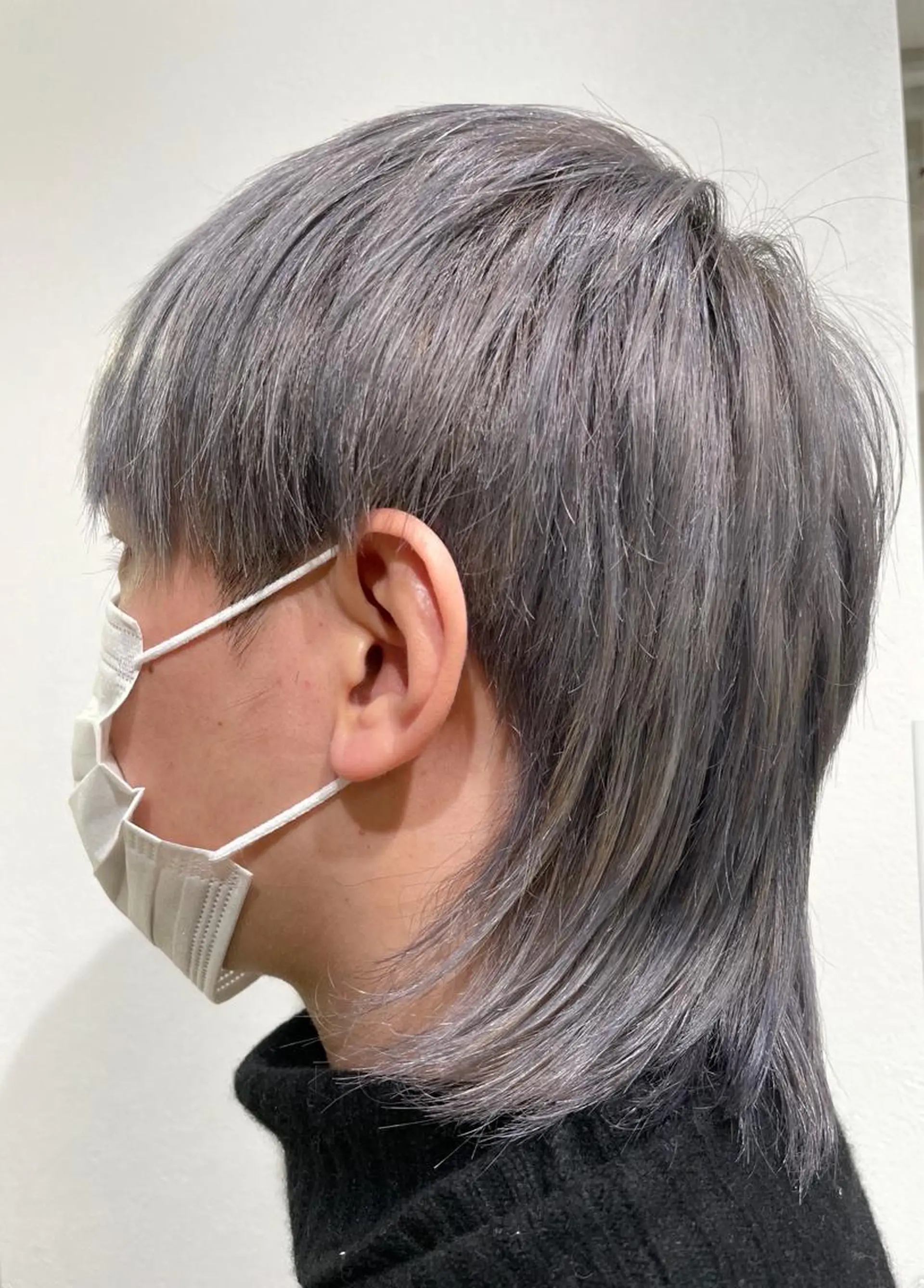 カラー メンズ メンズウルフカット シルバー ウルフカット カット ヘアカラー 福島成美/髪質改善 縮毛矯正/カラーのヘアスタイル