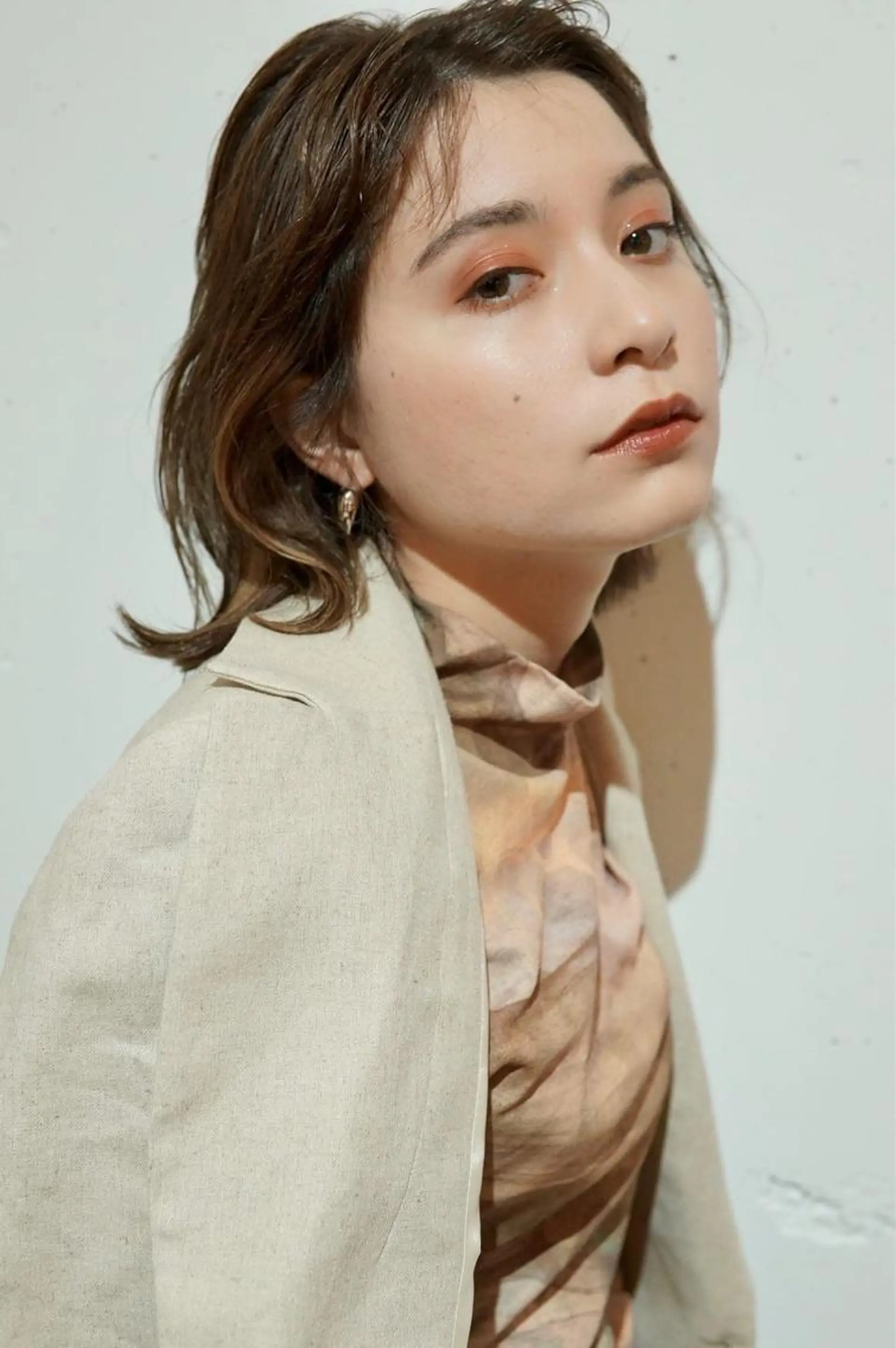 ミディアム カット ヘアカラー FERIA fam 小林勇太のヘアスタイル