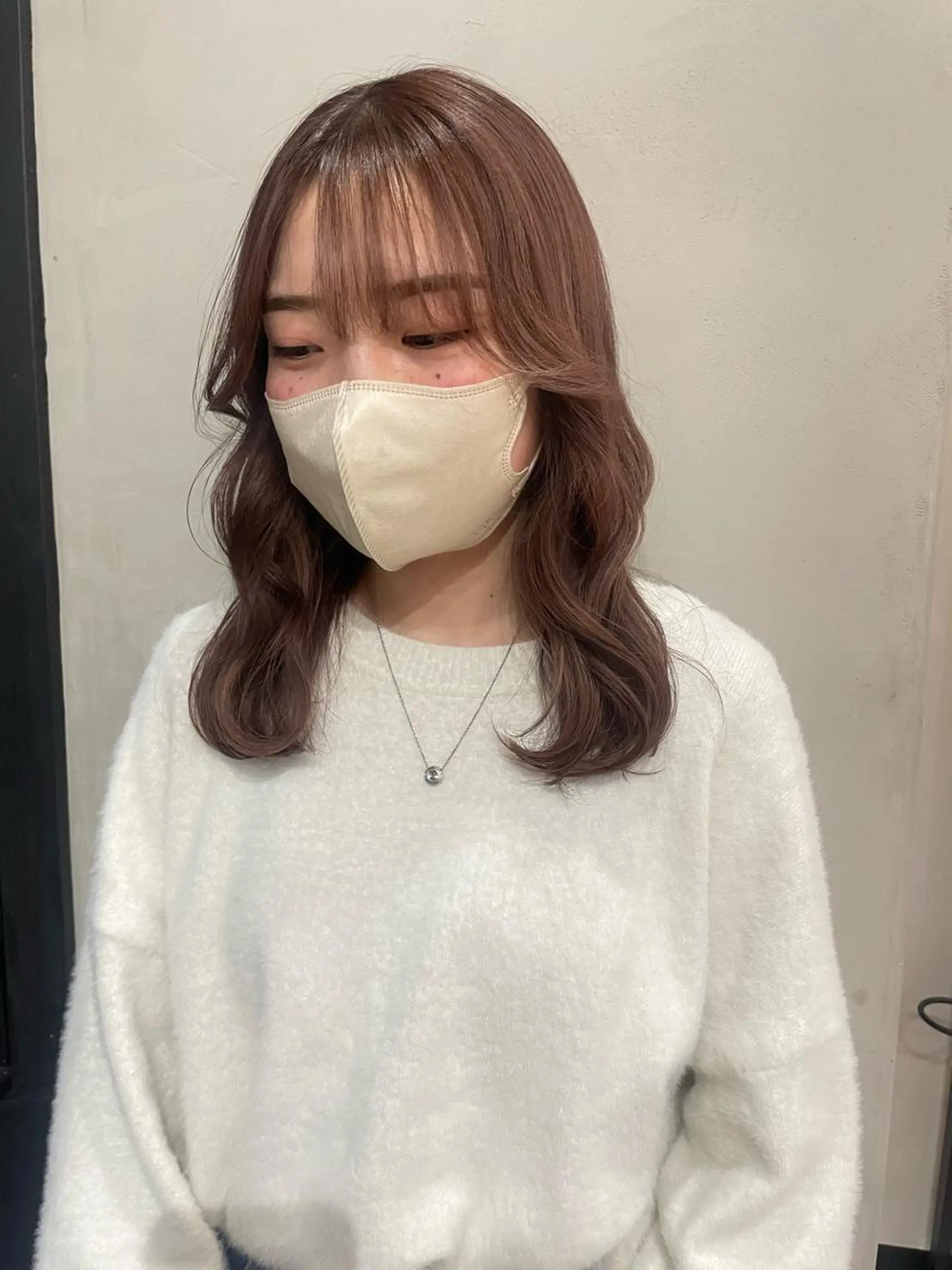 ミディアム カラー ヘアアレンジ Megu/ベージュ/ 透明感カラーのヘアスタイル