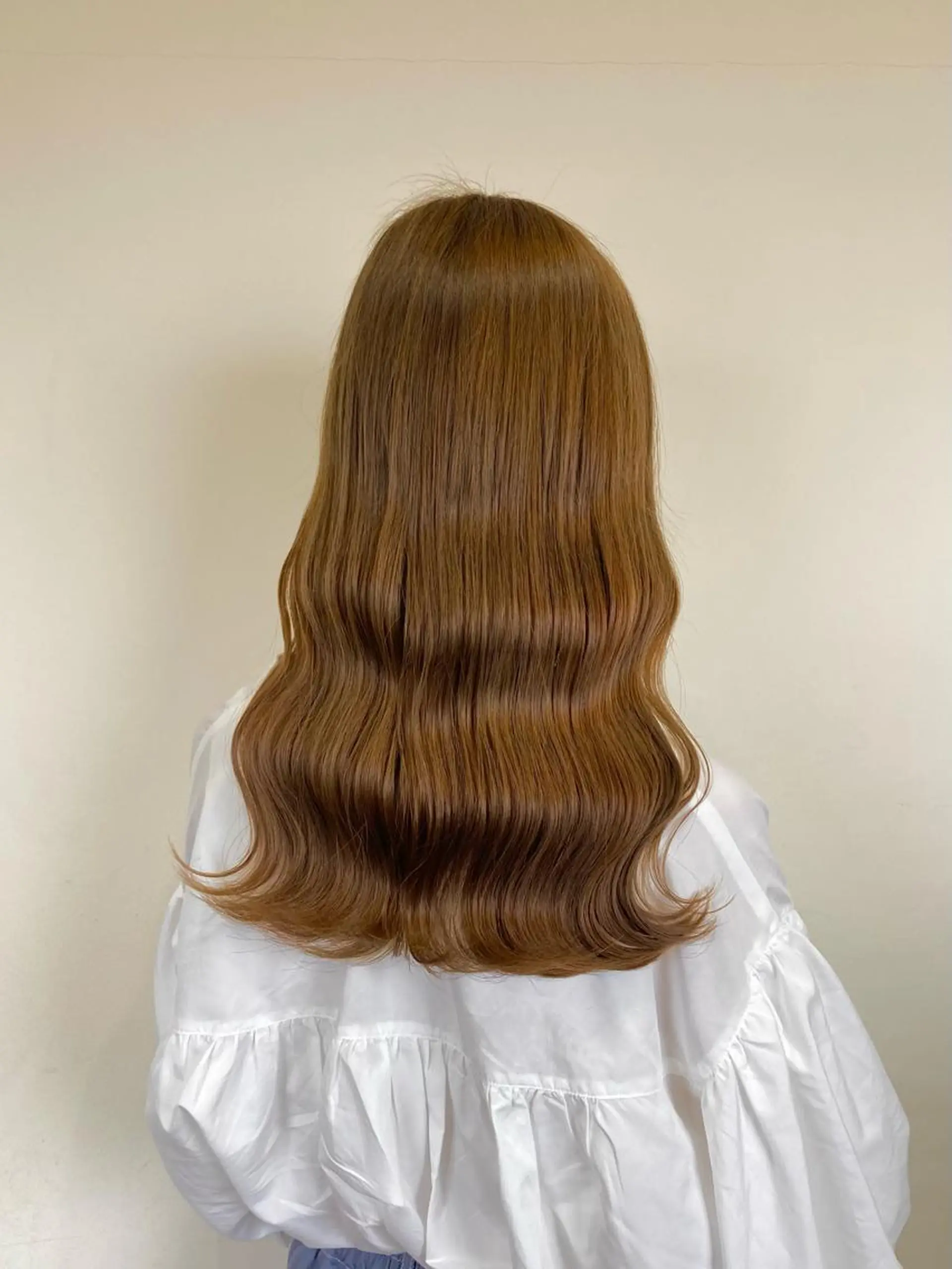 ロング カット ヘアカラー 梅山 美侑のヘアスタイル