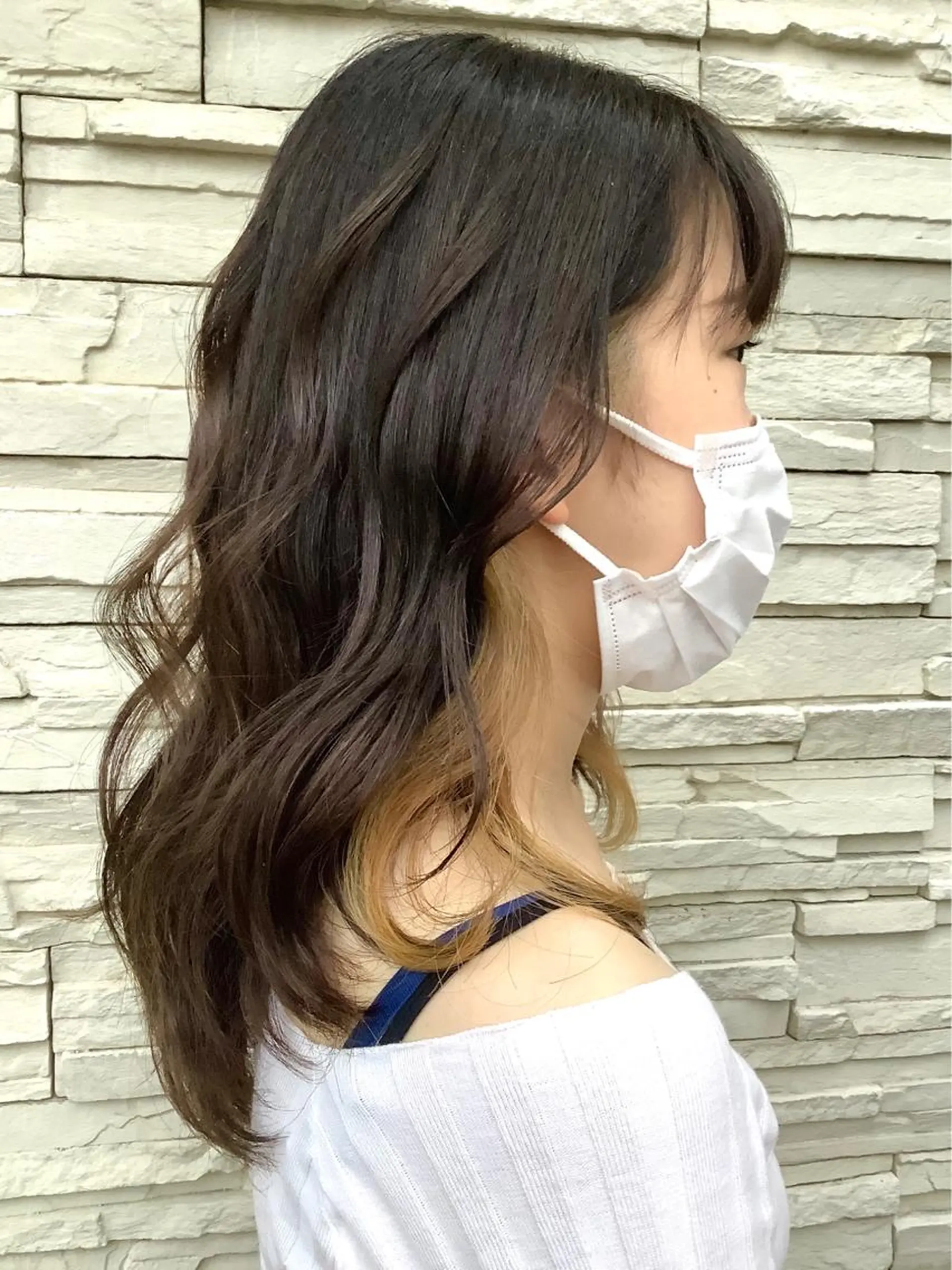 セミロング カラー 透明感カラーブリーチ 🌼シゲモトアヤ🌼のヘアスタイル