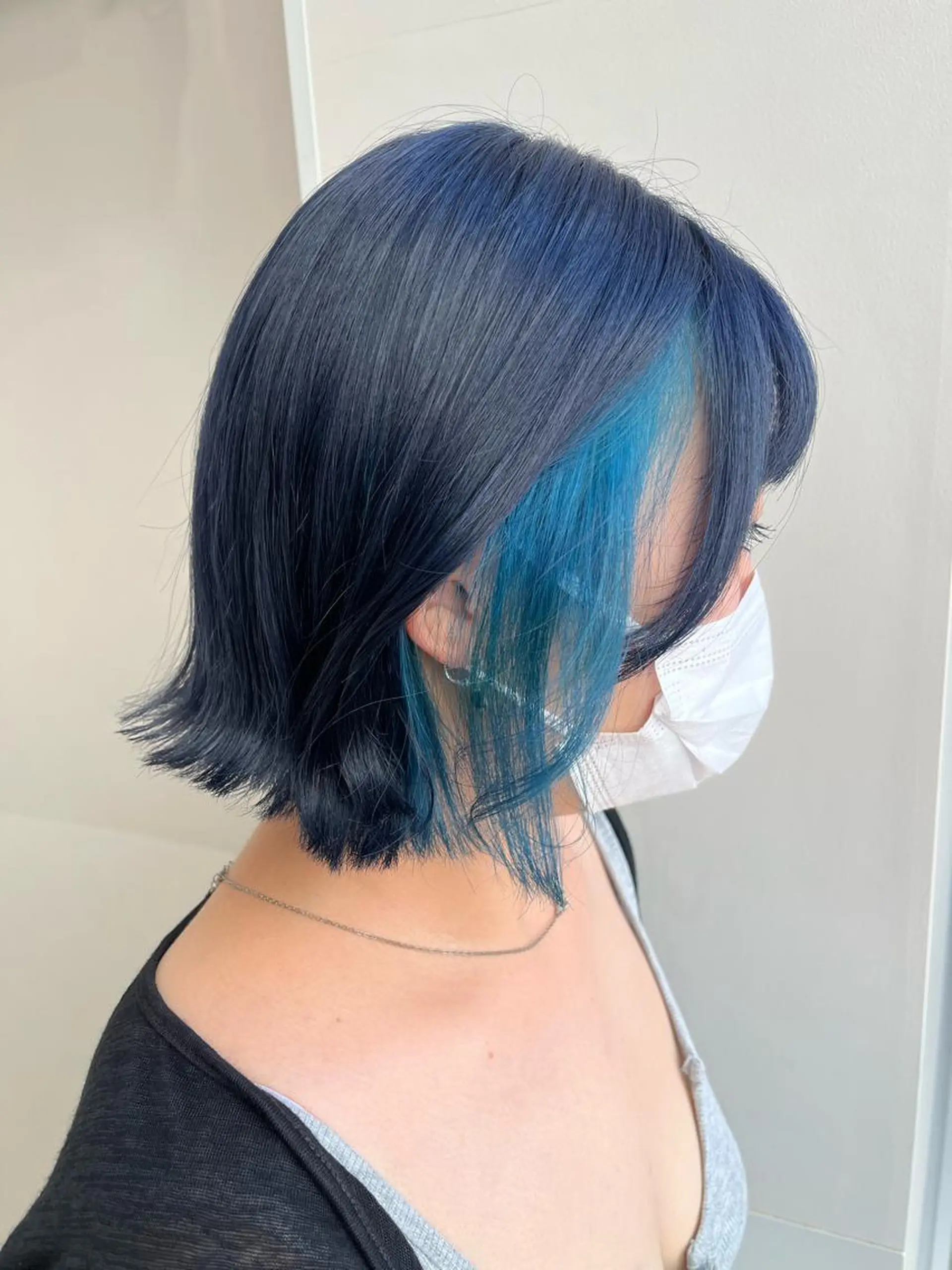 ショート カラー アクアカラー ブルーカラー ネイビーカラー カット ヘアカラー ヘアセット 韓国/インナーカラー 🍑YUI🍑のヘアスタイル