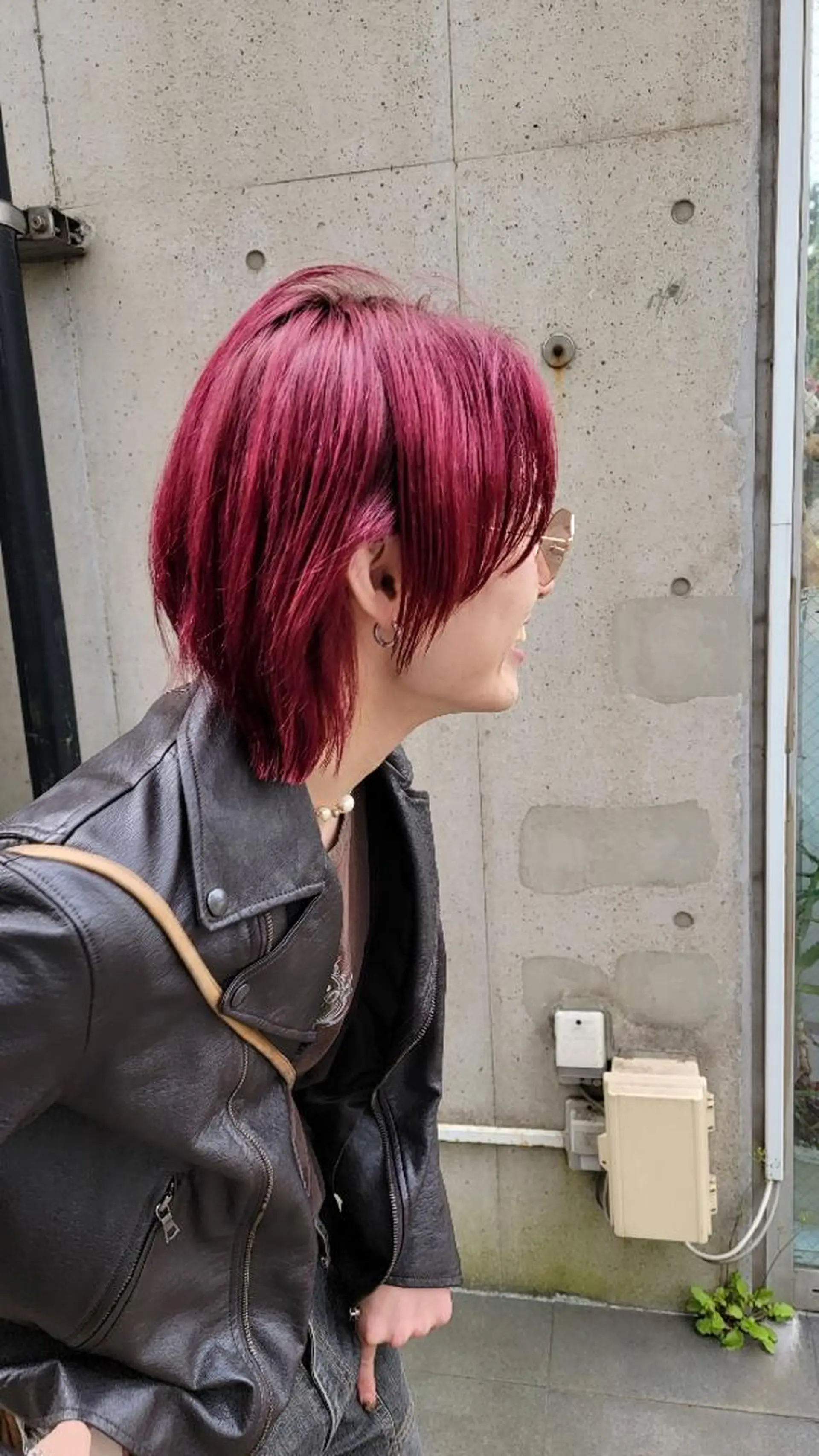 カラー ミディアム OMA　 カタギシのヘアスタイル