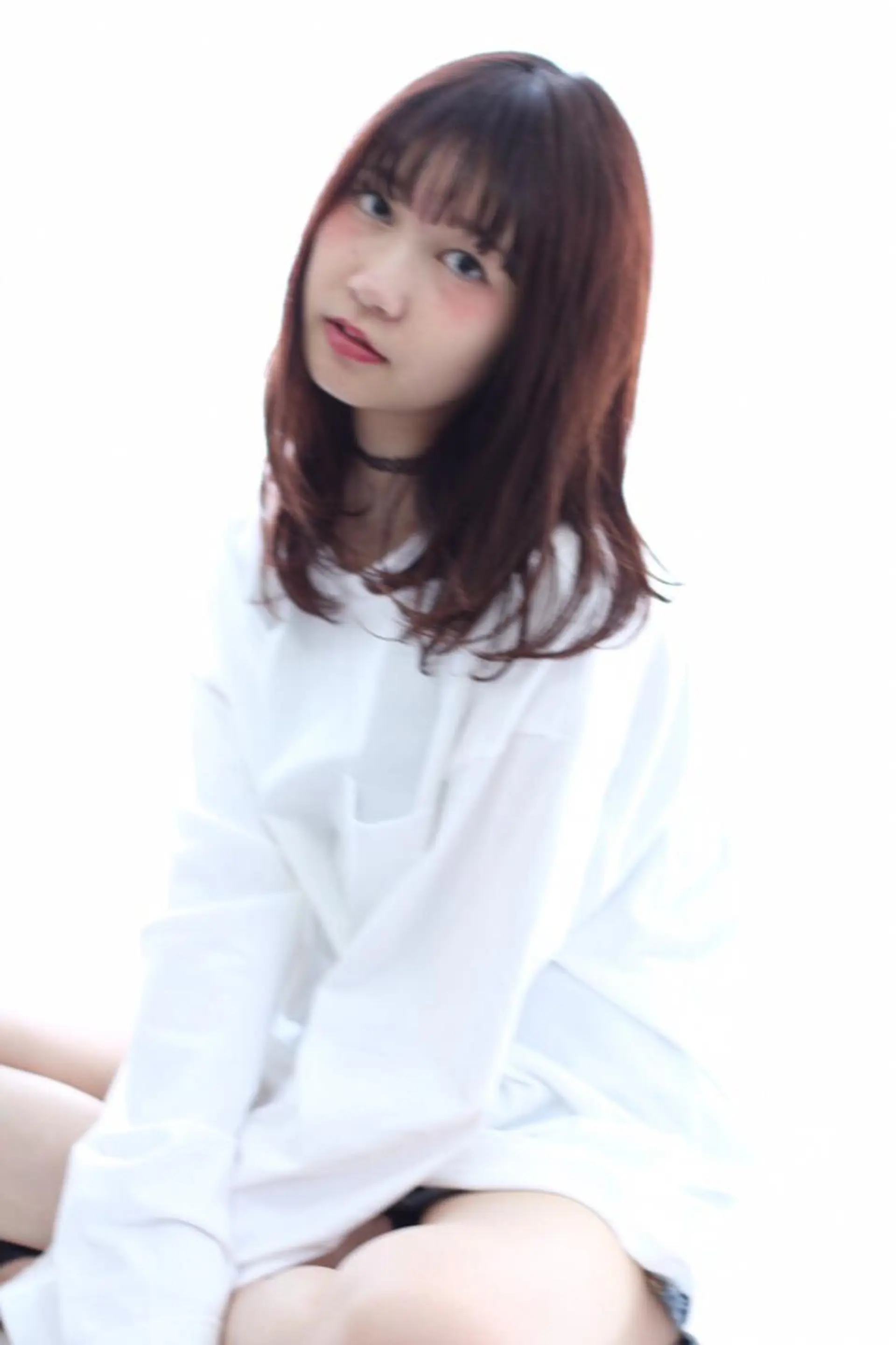 ロング カラー レッドカラー 安達 俊亮のヘアスタイル