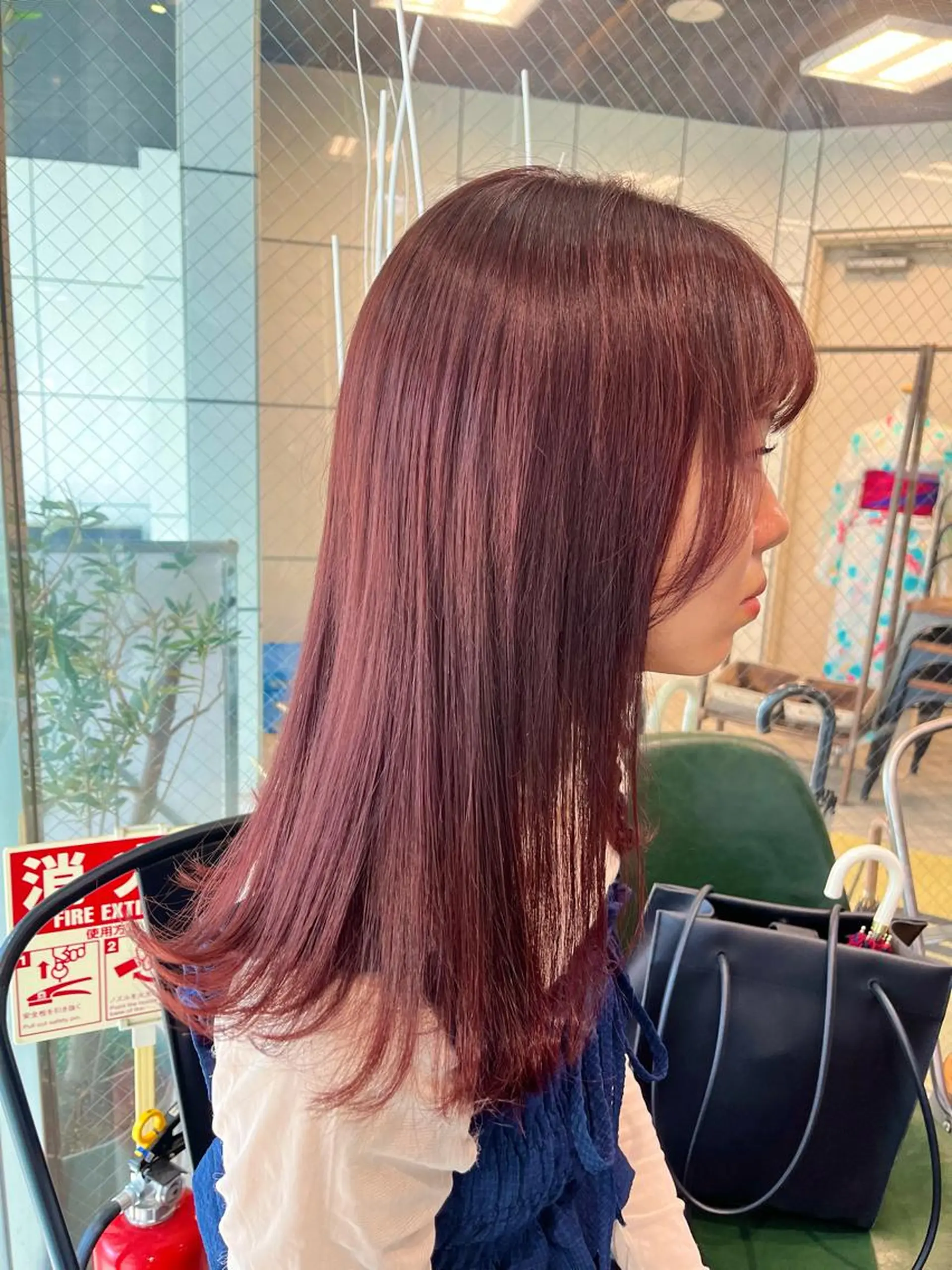 カラー ブリーチ ケアブリーチ ダブルカラー イヤリングカラー グレージュ ヘアカラー トリートメント カットパーマ 🌀あさみのヘアスタイル