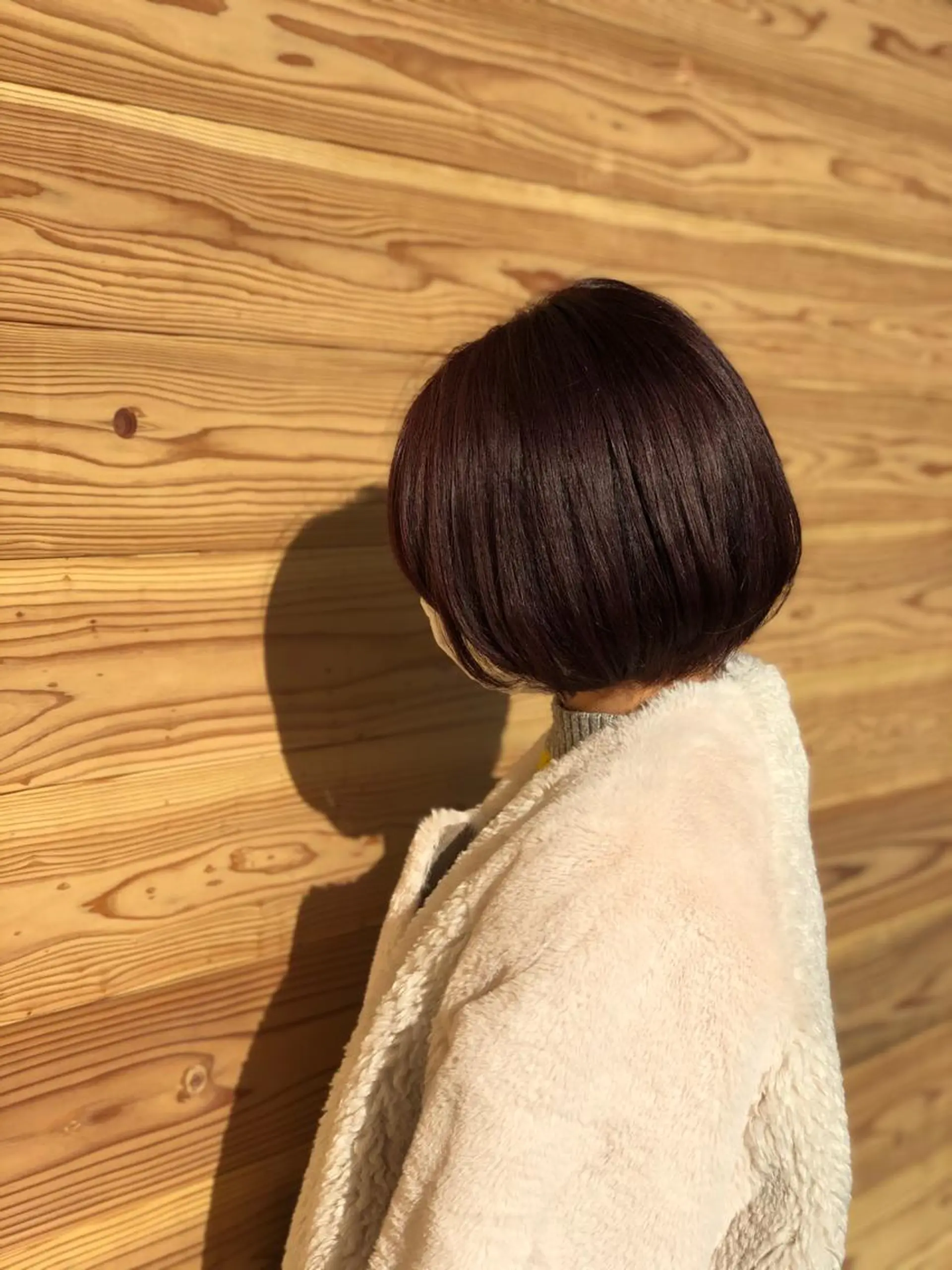 ショート カラー 舩坂 友賀のヘアスタイル