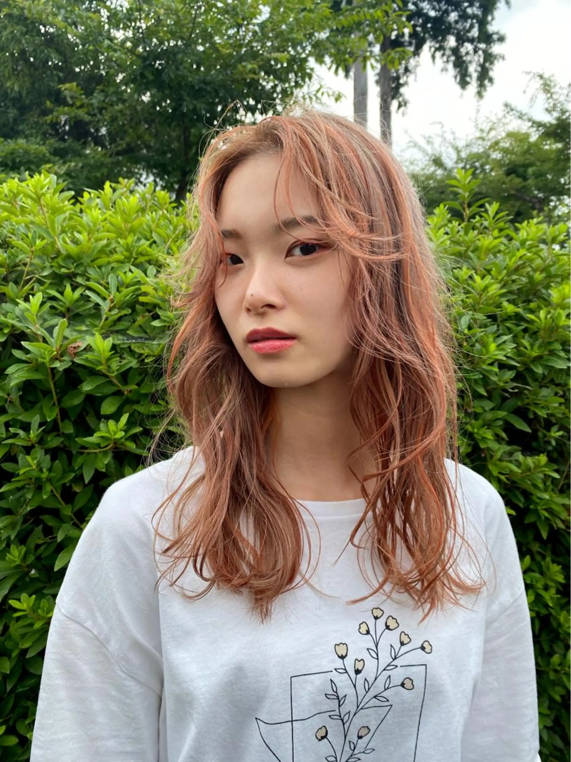 ロング M. YURIのヘアスタイル