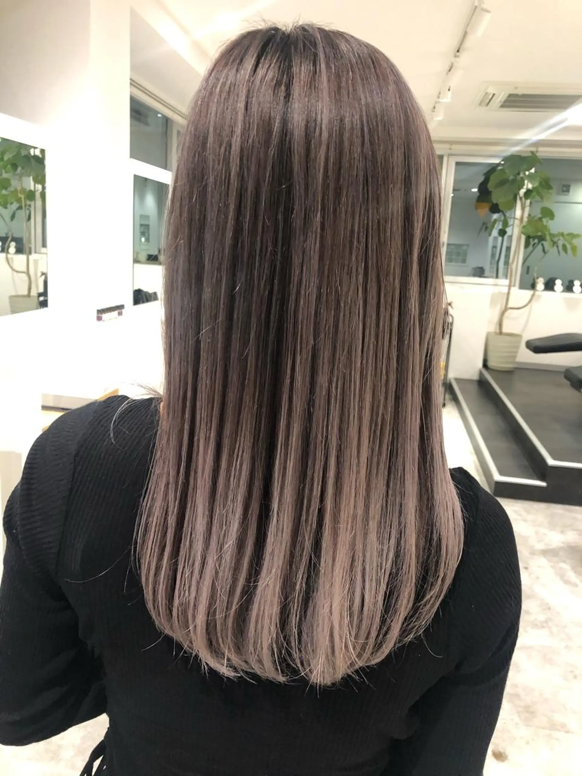 ミディアム カラー バレイヤージュ レイヤーカット ヘアカラー JILBLAN京都 ショート/ハイライトのヘアスタイル