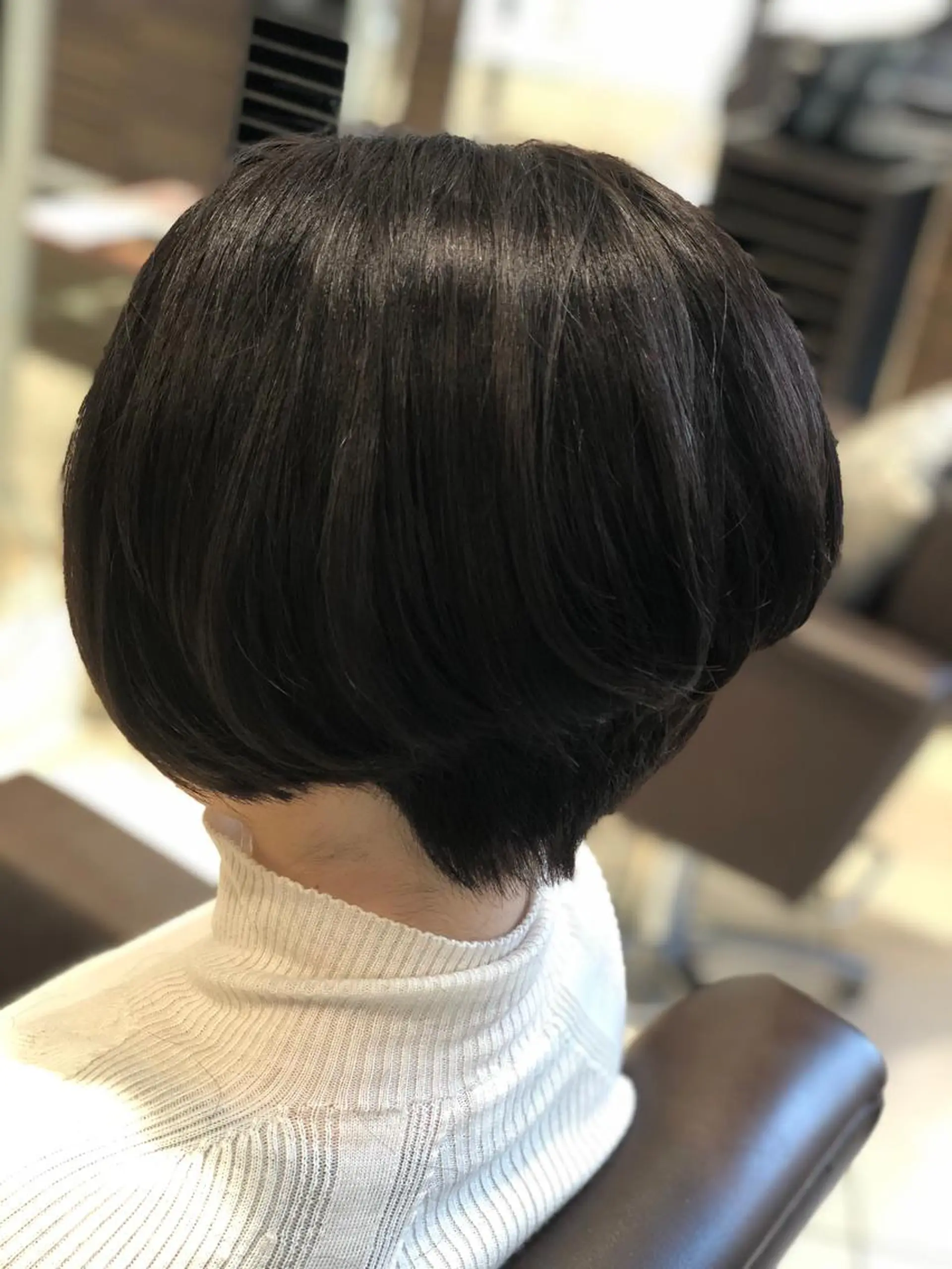 ショート ショートヘア 岩倉 諒のヘアスタイル