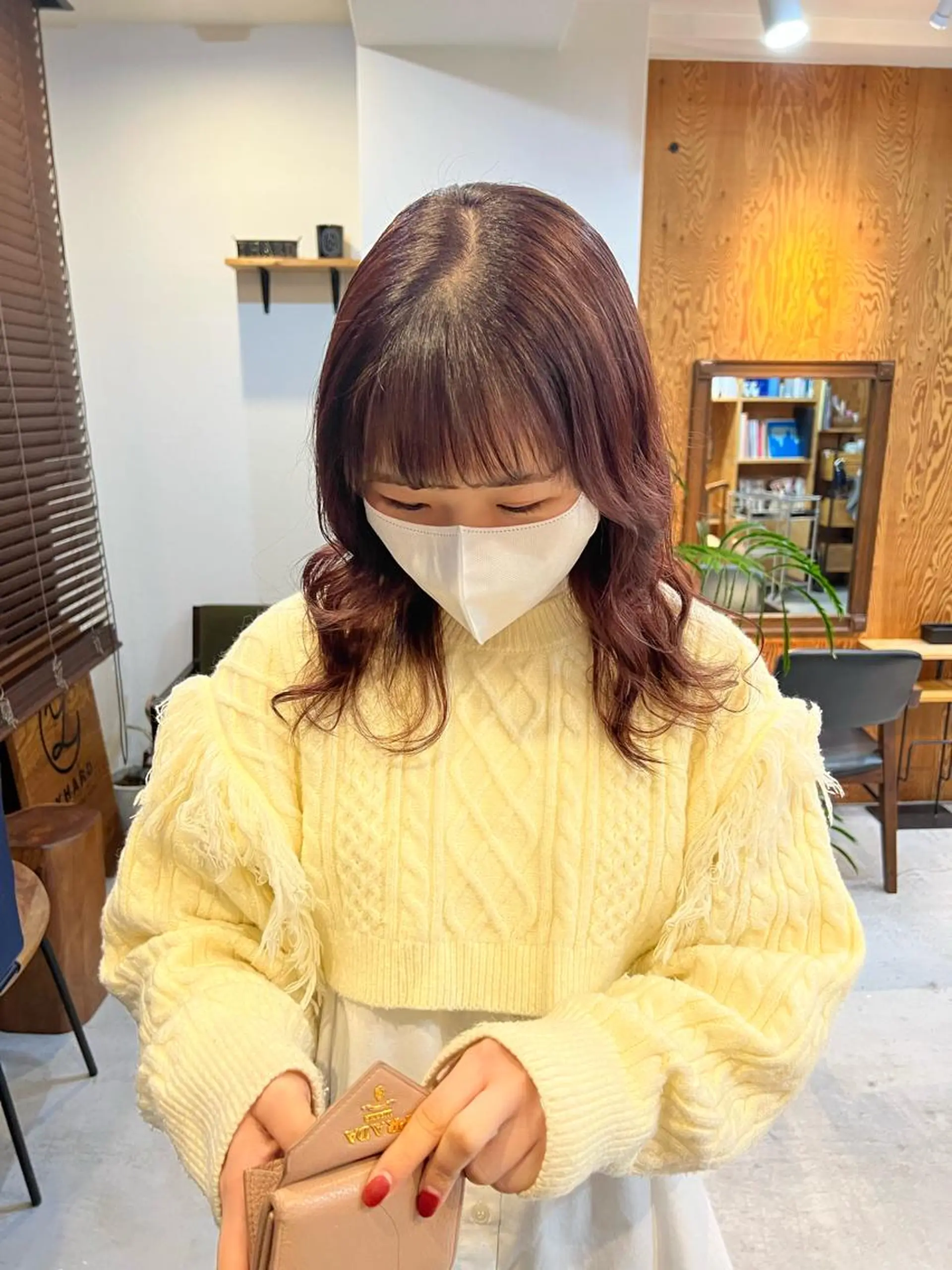 セミロング ヘアアレンジ moe .のヘアスタイル