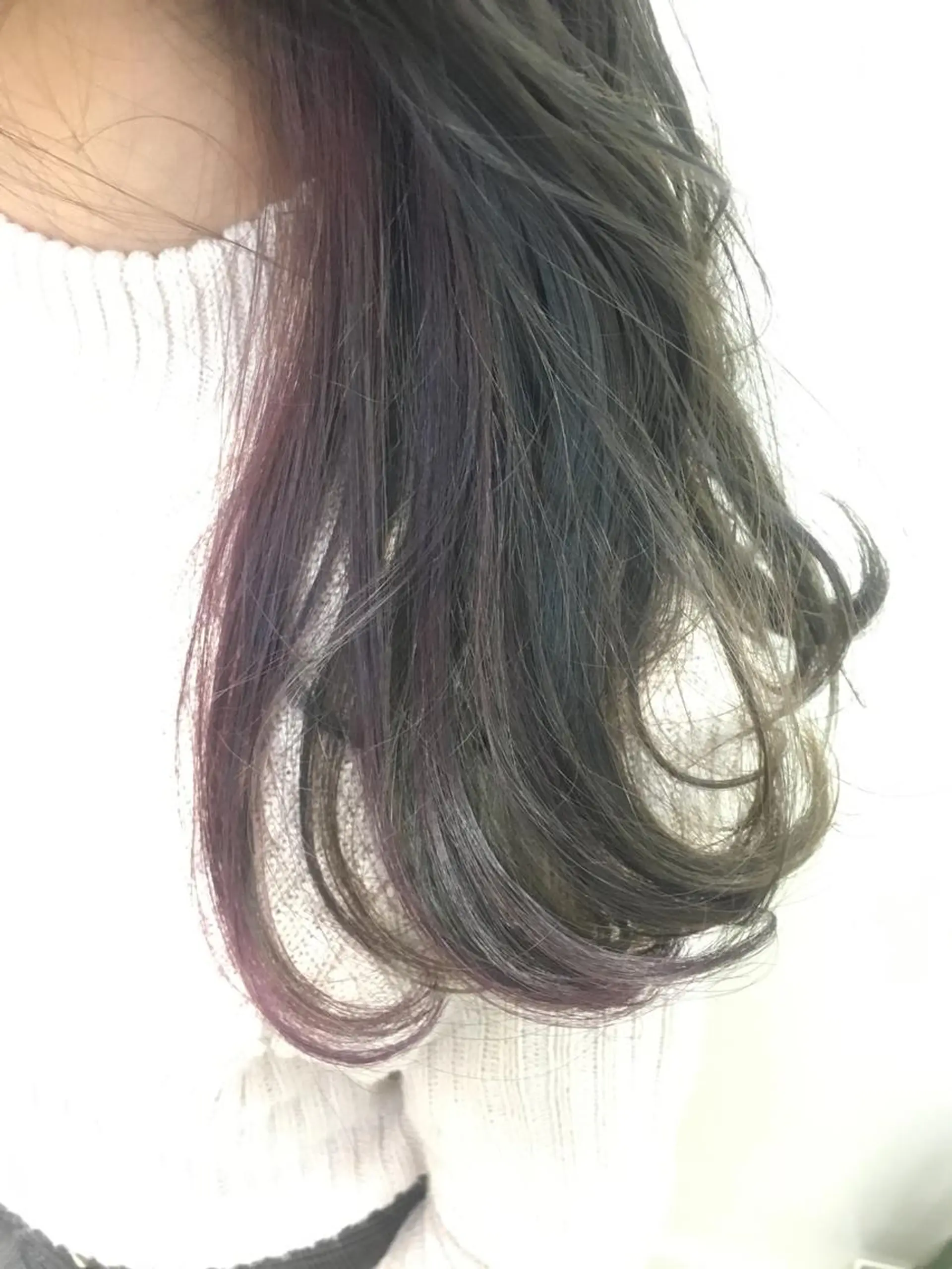 ロング カラー パープルカラー ヘアカラー 永井 大希のヘアスタイル