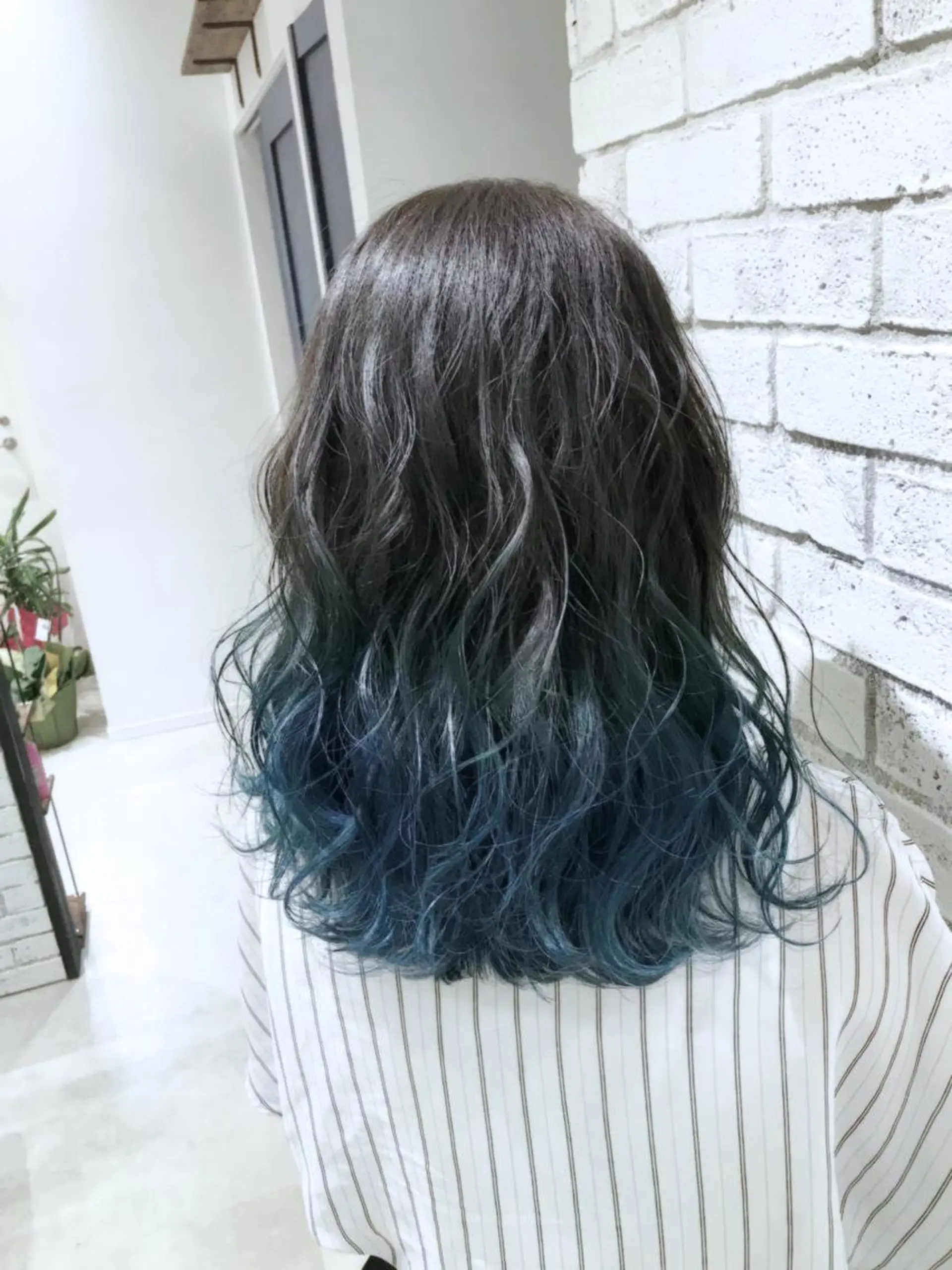 セミロング カラー パーマ ヘアアレンジ メンズ キッズ ネイル マツエク・マツパ ヘアカラー バレイヤージュ/ 髪質改善/渡邉悟🌱のヘアスタイル