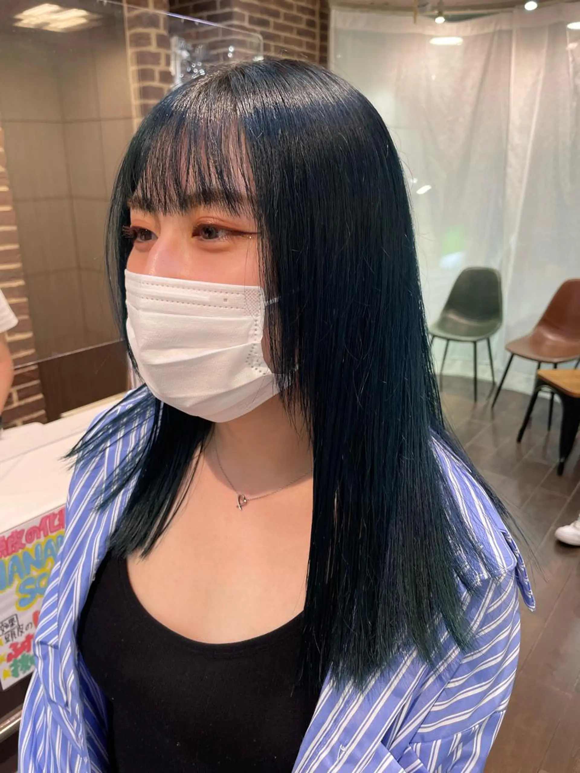 ロング カラー 個性派ネイル 🌼 ハルカ ♡の眉毛・アイブロウイメージ