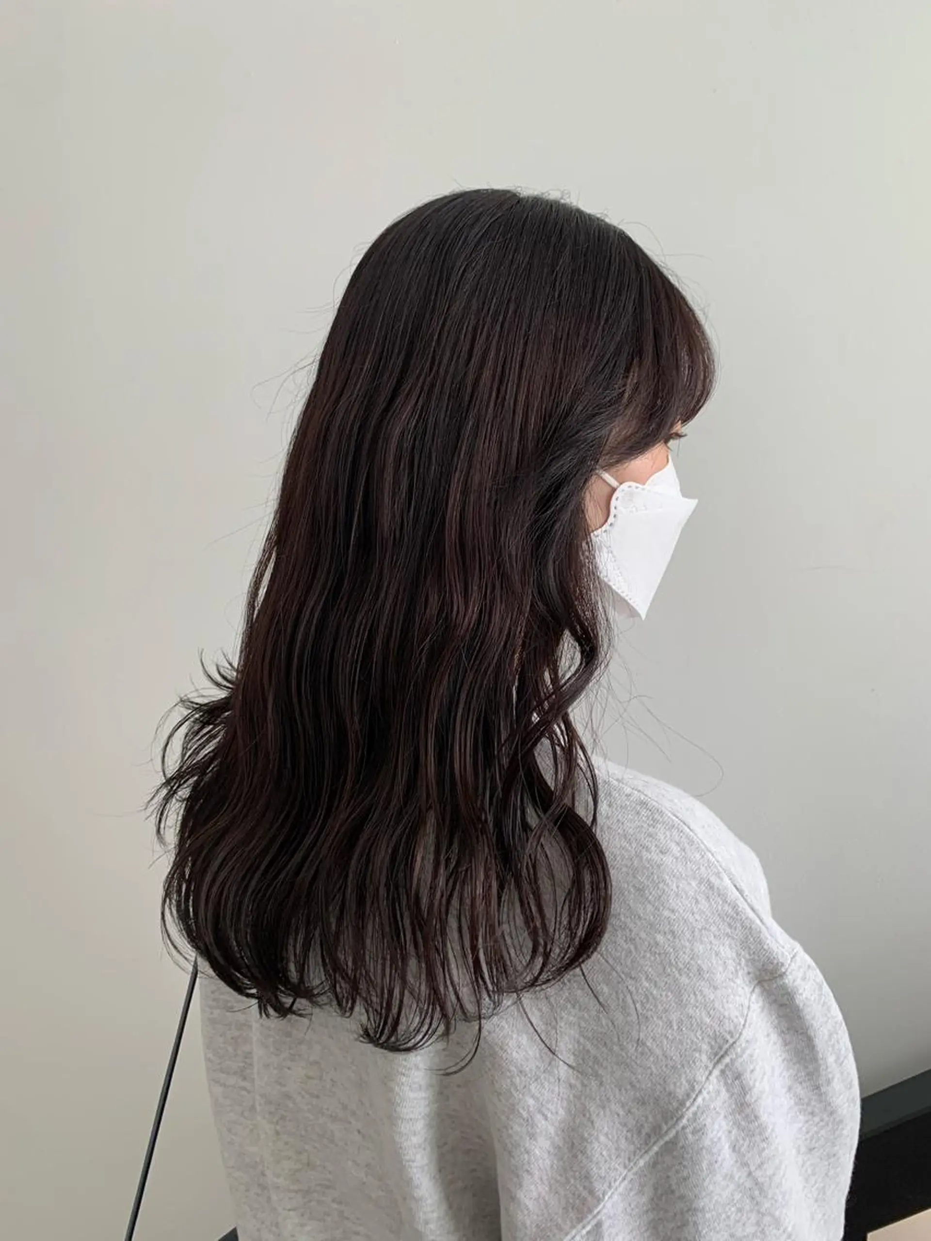 カラー ブラウンカラー パープルブラウン 【韓国ヘア・ネイル】 HINATA🍒のネイルデザイン