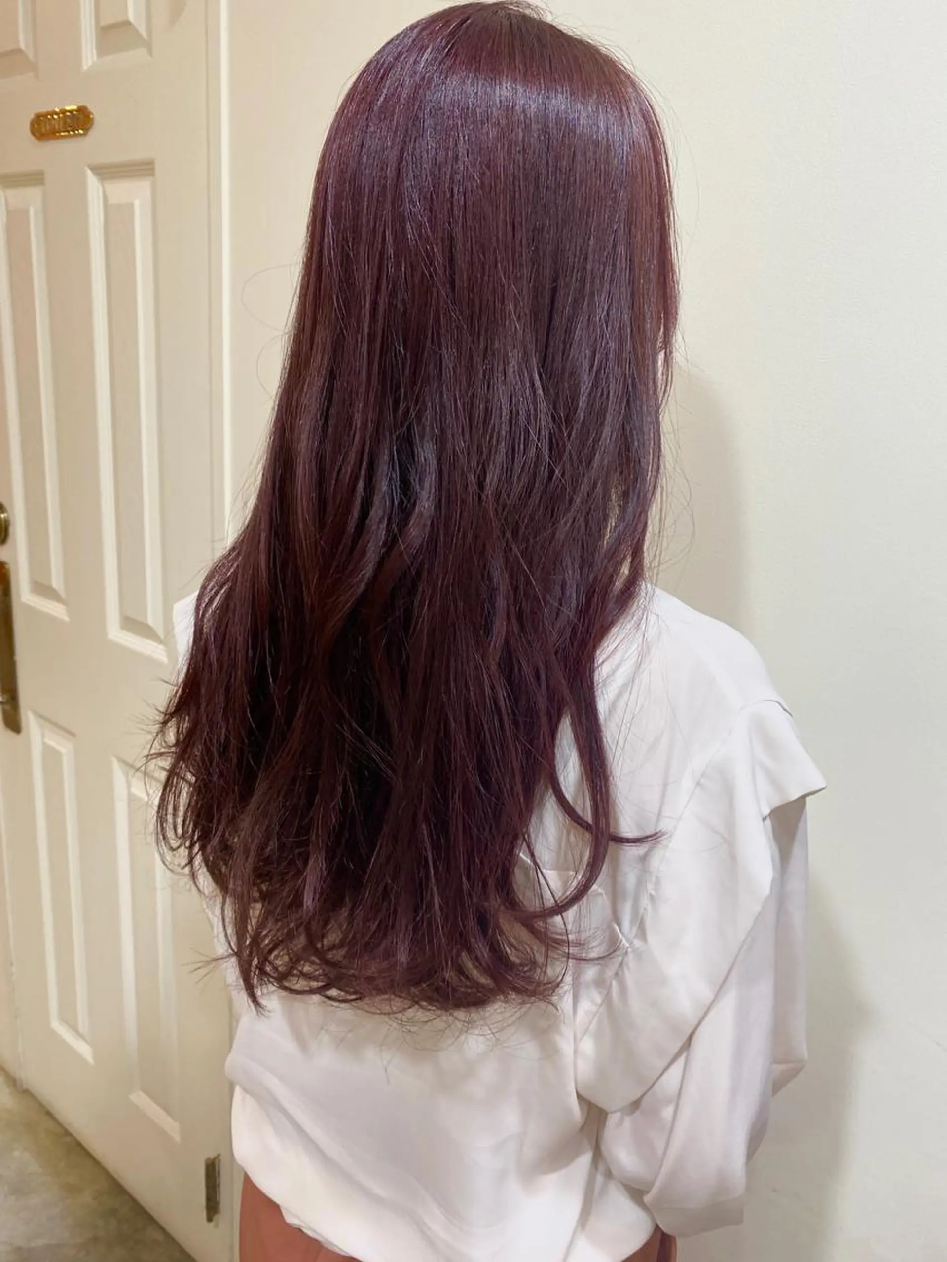 ロング カラー salowin渋谷kitaya park前所属・RIKA韓国ヘア/く びれヘア/上品カラーのヘアスタイル