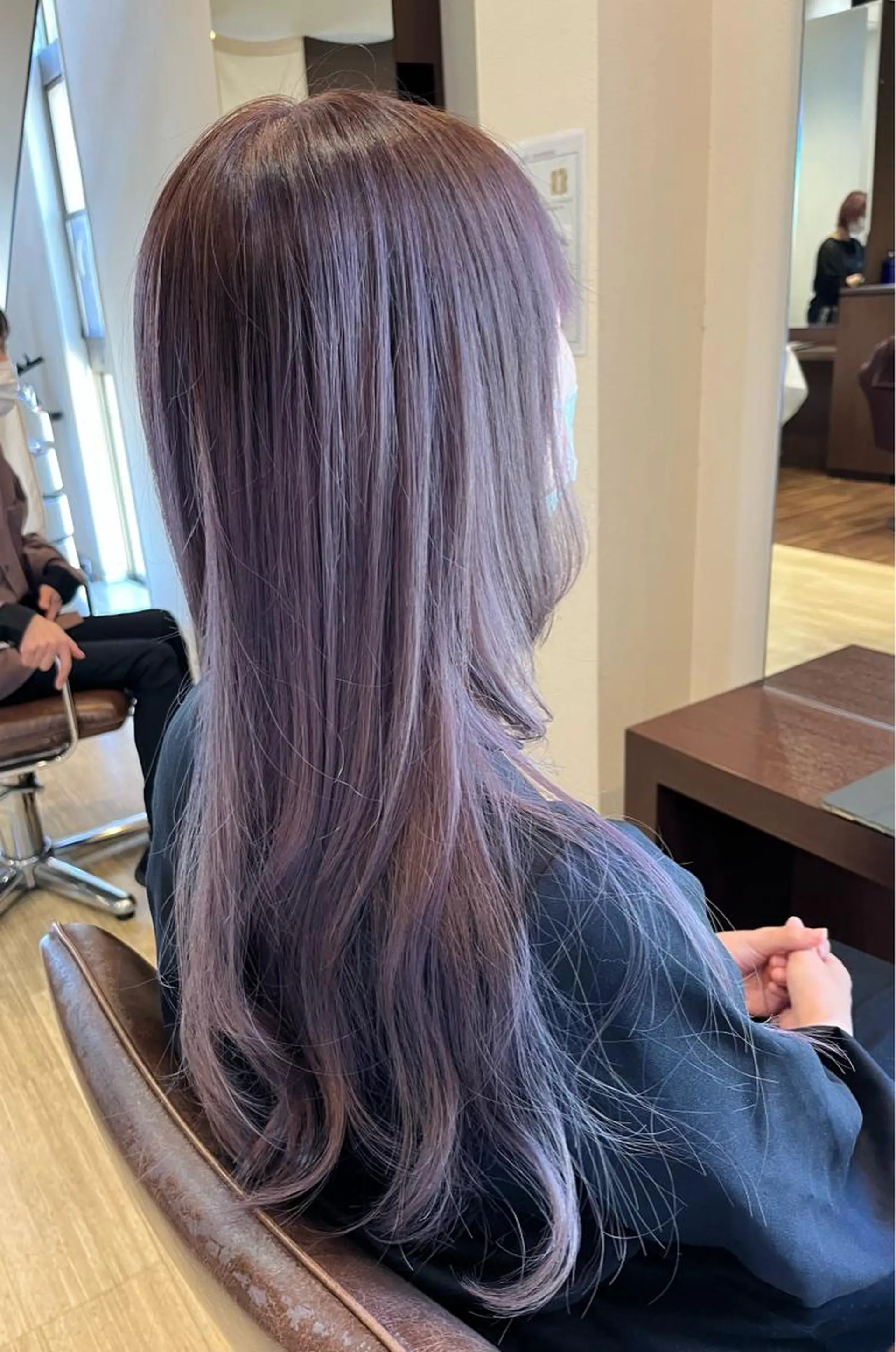 ロング カラー ラベンダーカラー ヘアカラー 松崎 崇のヘアスタイル