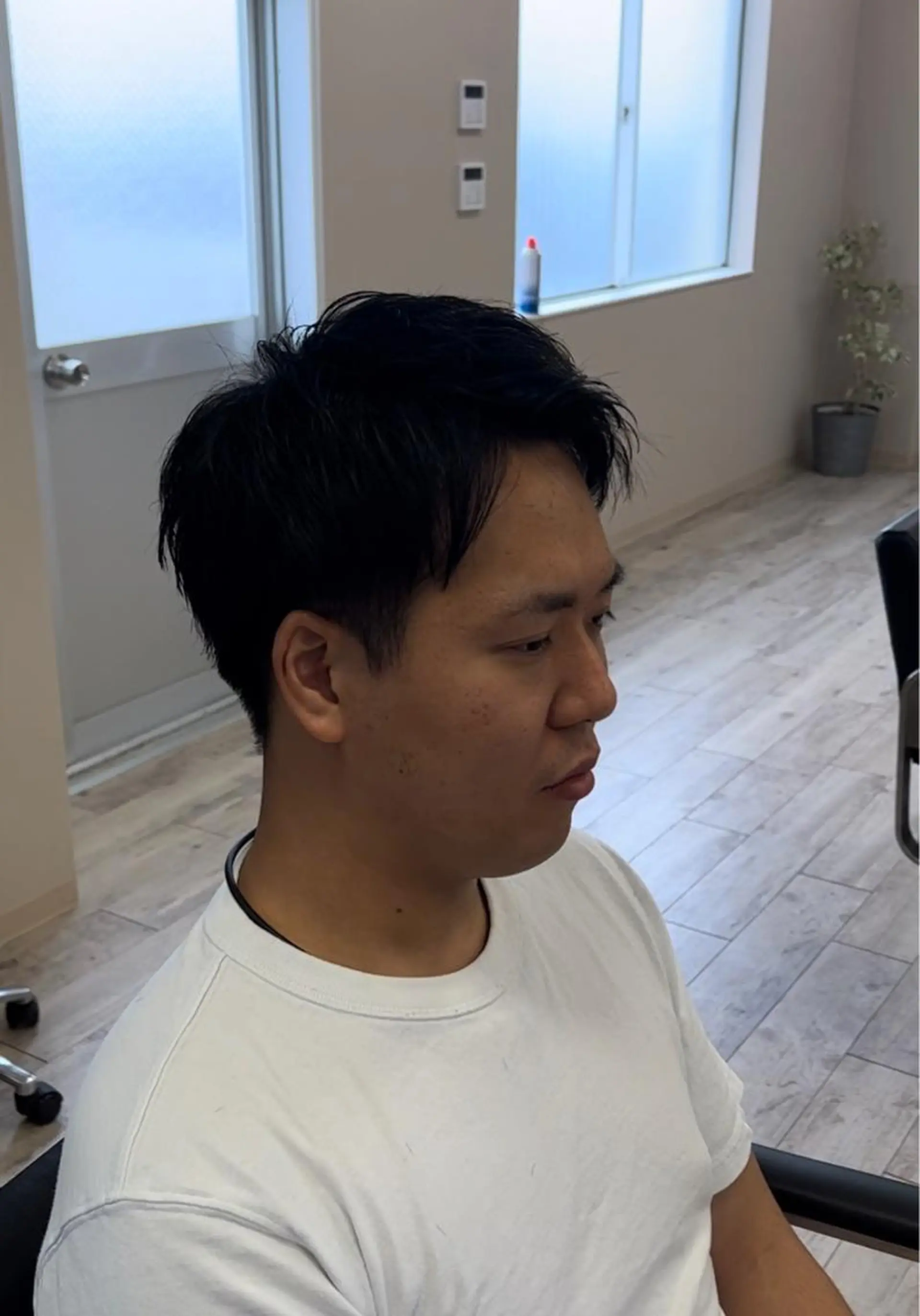 ショート メンズ アップバング TIDEHAIR/ AYATOのヘアスタイル