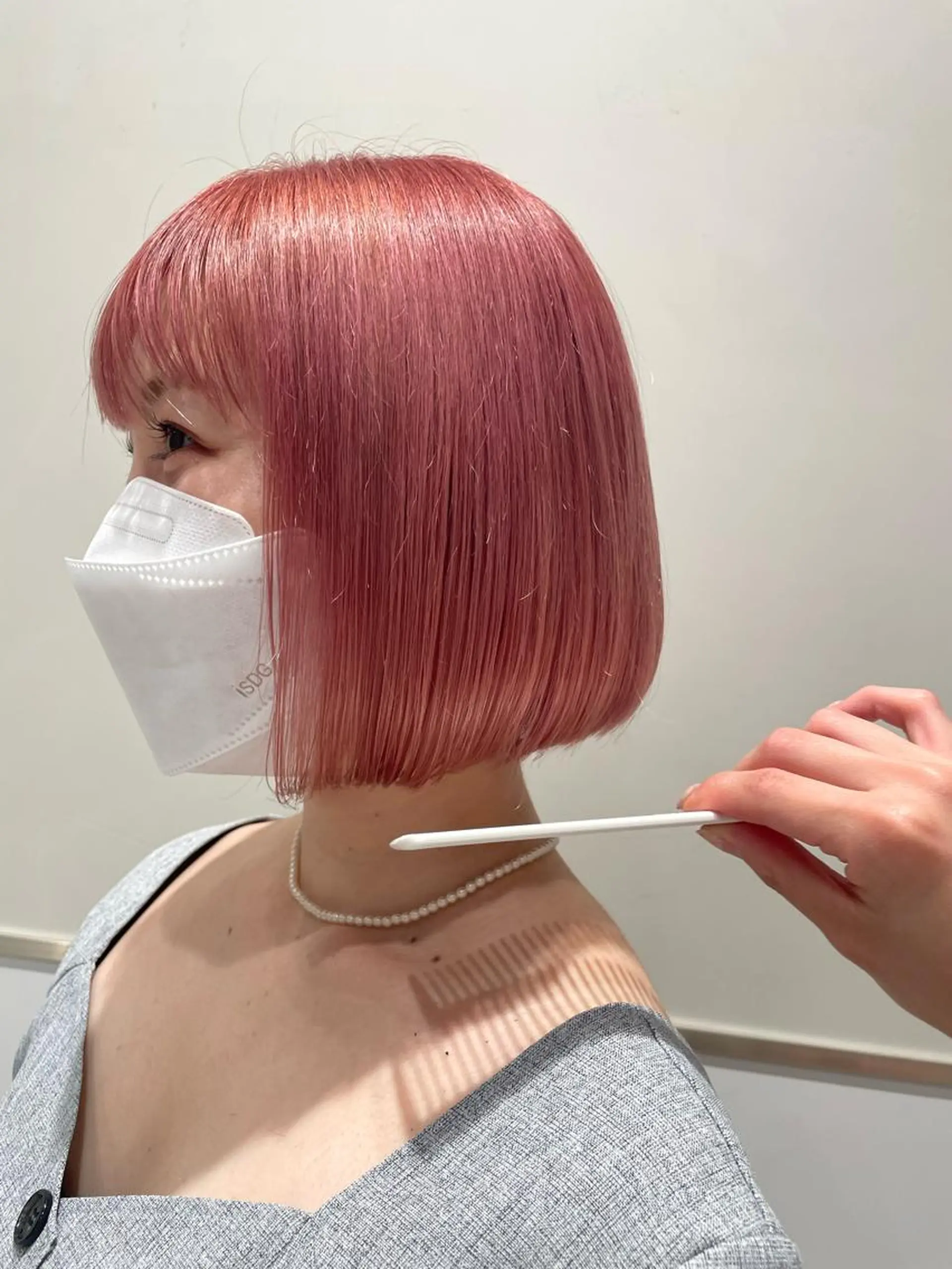 ショート カラー ヘアカラー トリートメント 🤎小顔レイヤー /ベージュ🤎友香のヘアスタイル