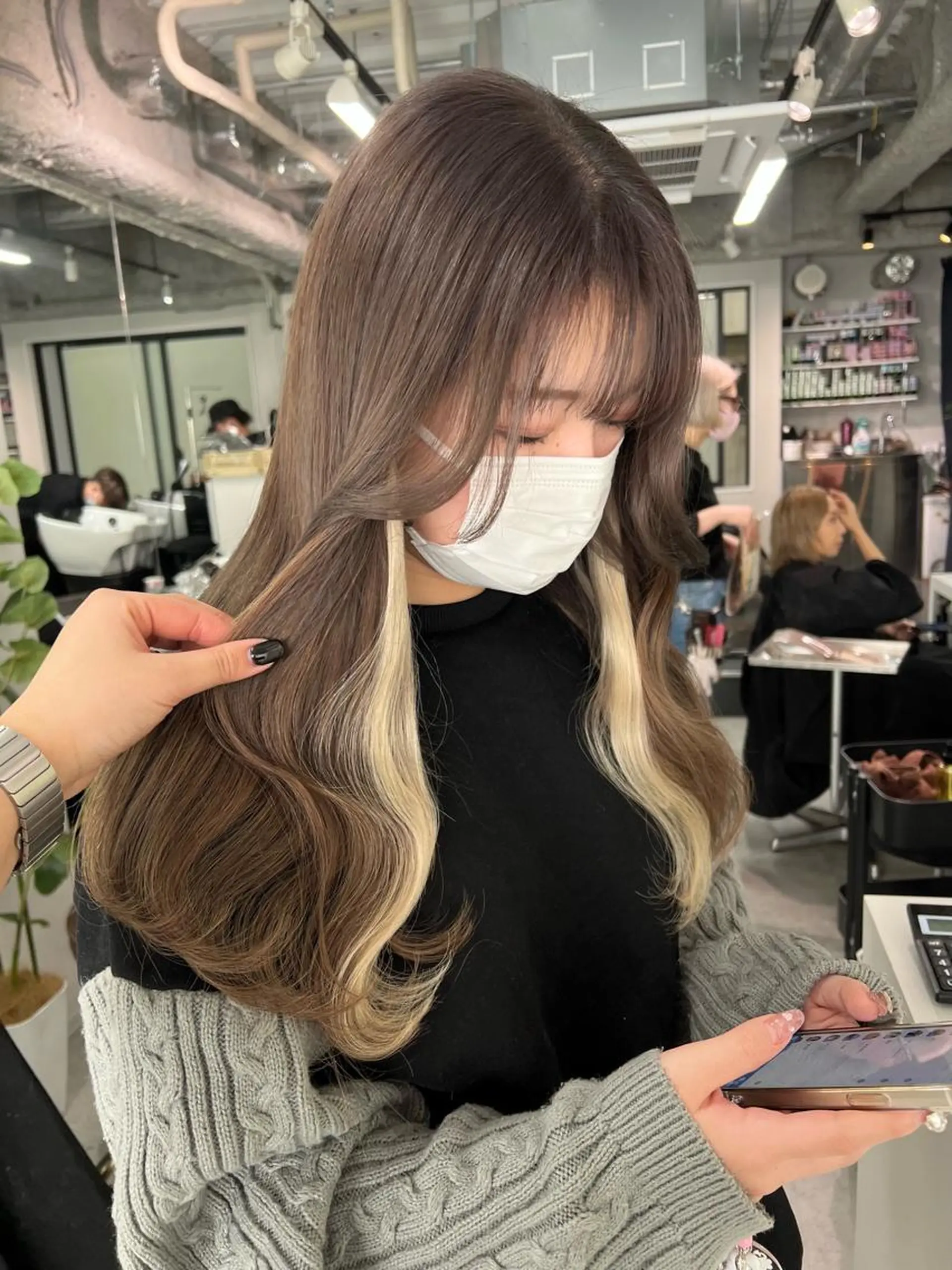 セミロング カラー インナーカラー ボブ エクステ nailist mana𖤐´-のネイルデザイン