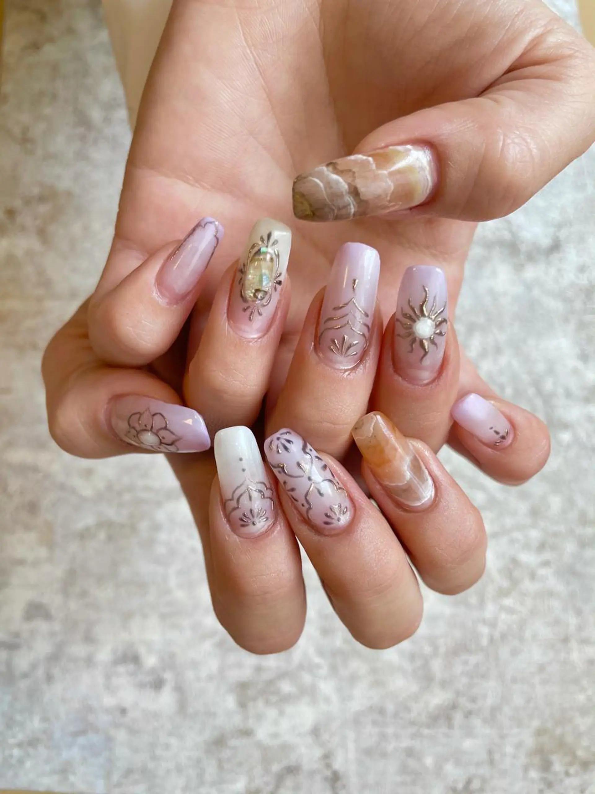 ネイル ハンドネイル Radia bykaonailsのネイルデザイン