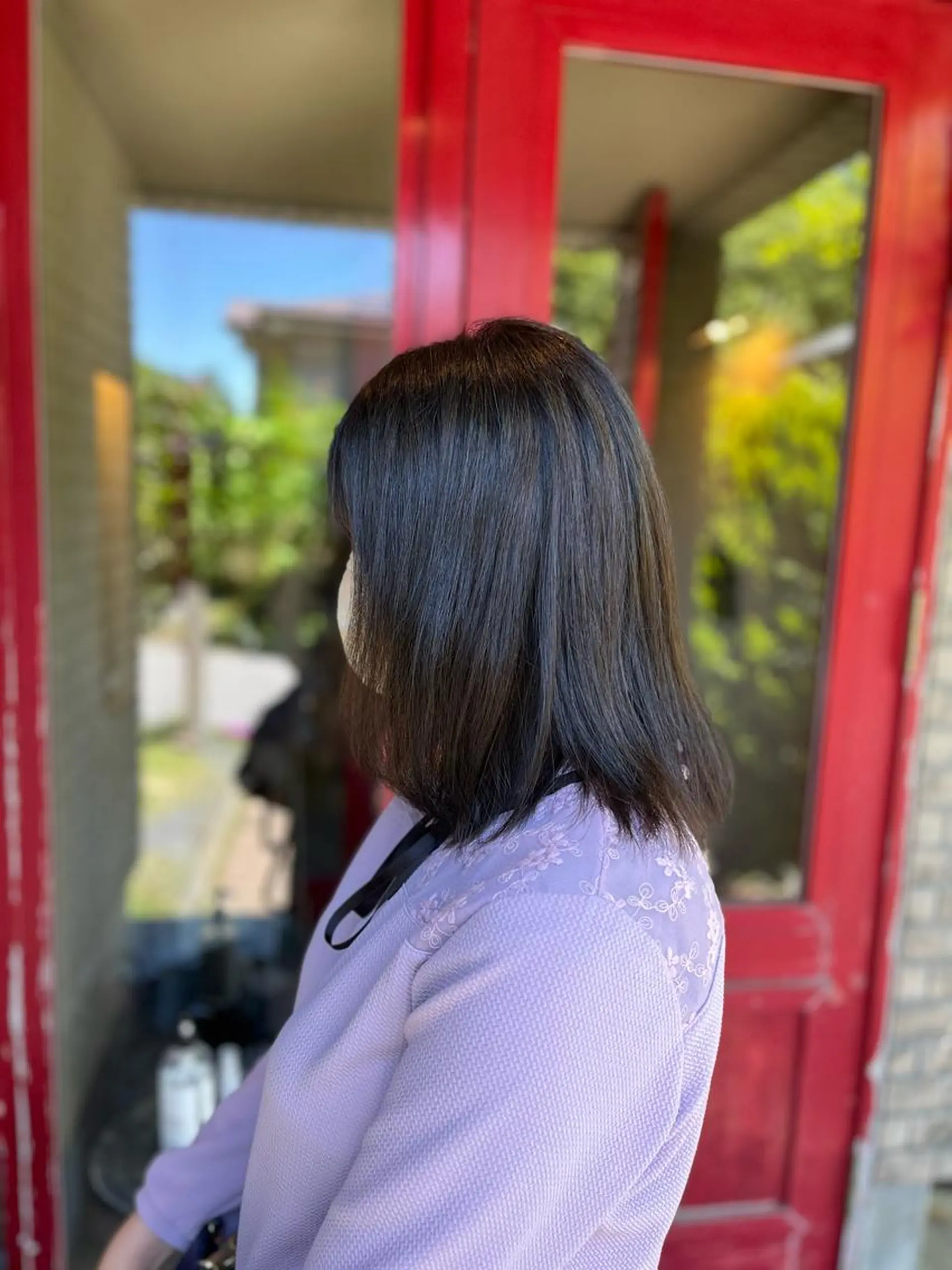 ミディアム カラー グレージュ 顔周りカット 小山 理紗のヘアスタイル