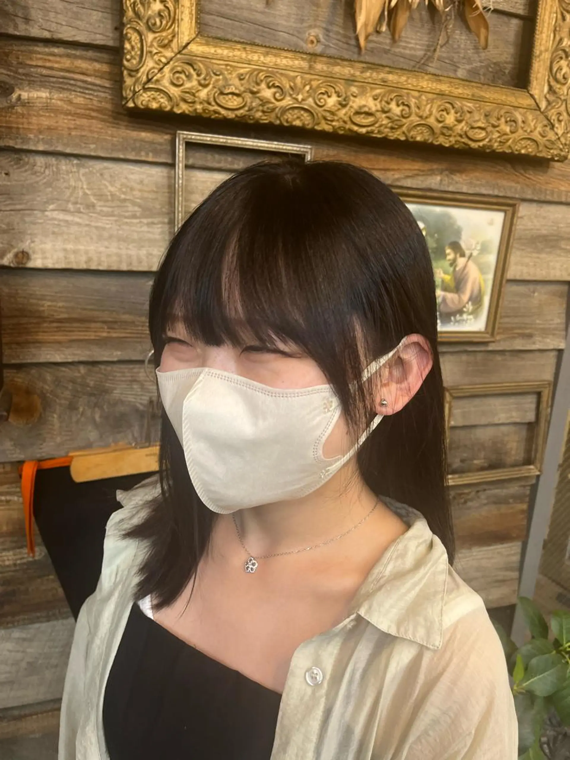 カラー 飯田 ほのかのヘアスタイル