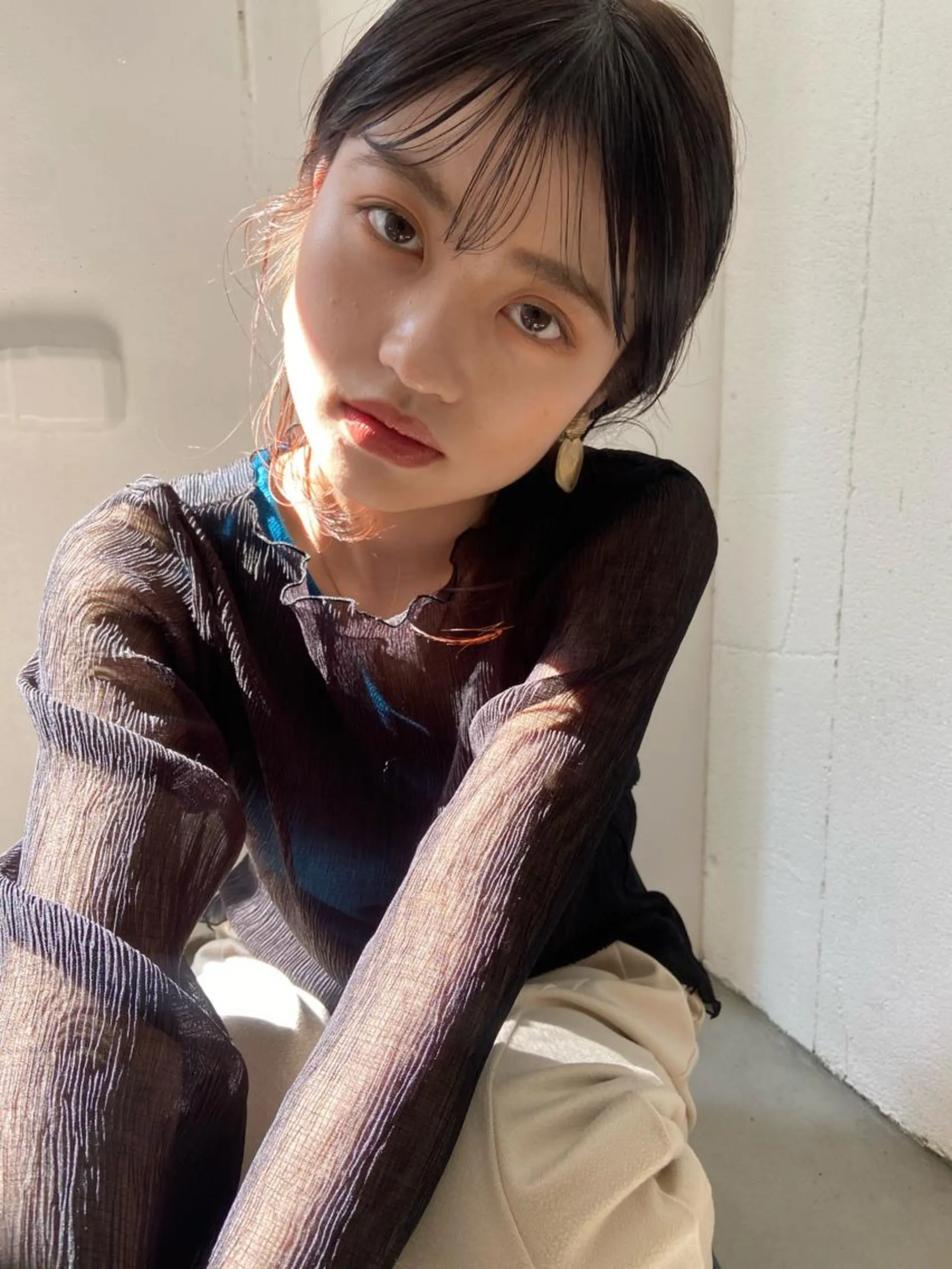 ミディアム OKA AKIHOのヘアスタイル