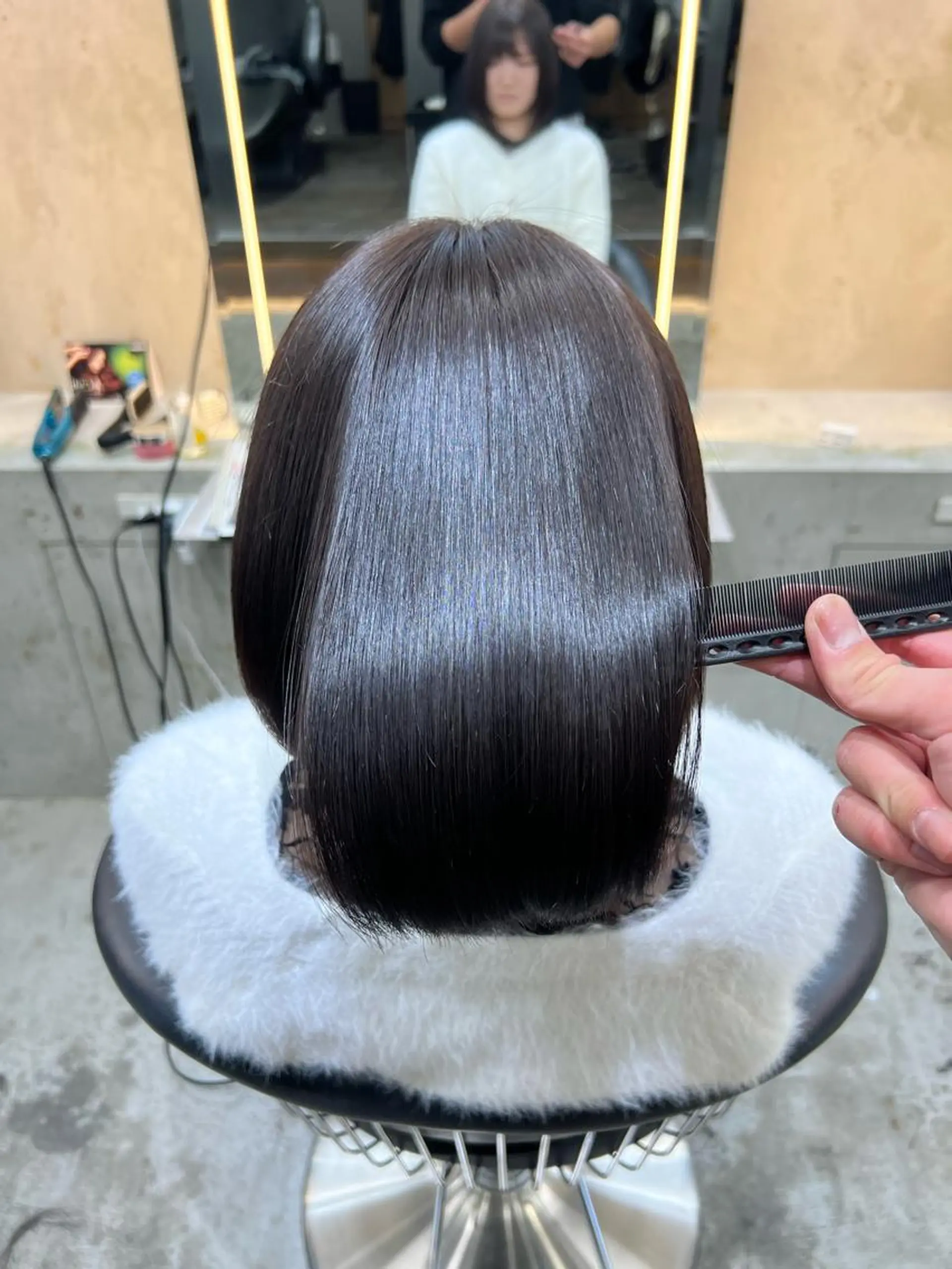 ミディアム カット 縮毛矯正 トリートメント ヘアセット 艶感カラー/縮毛矯正 髪質改善/三ツ木一生のヘアスタイル