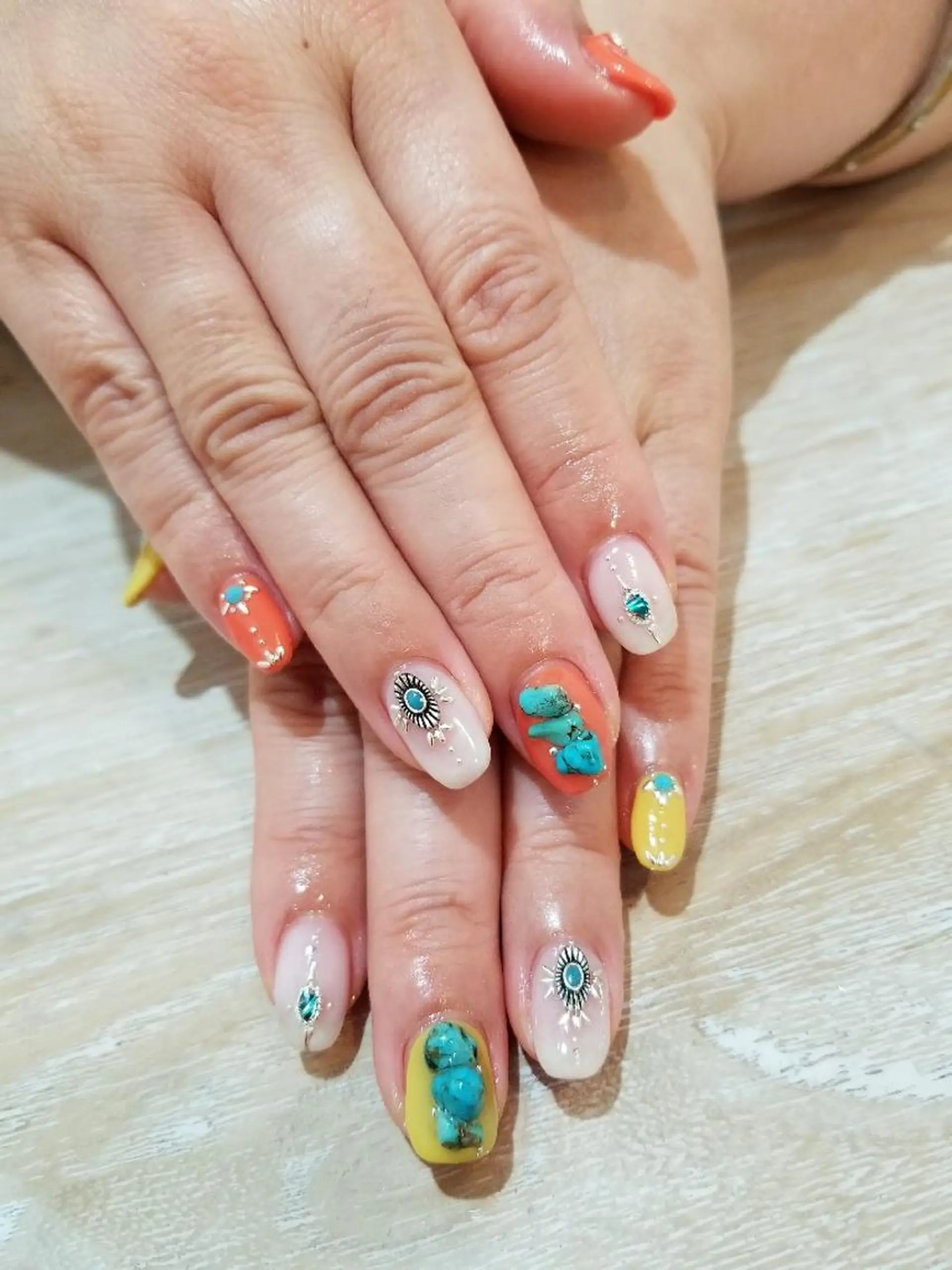 ネイル IDEAL (中井)のマツエク・マツパデザイン