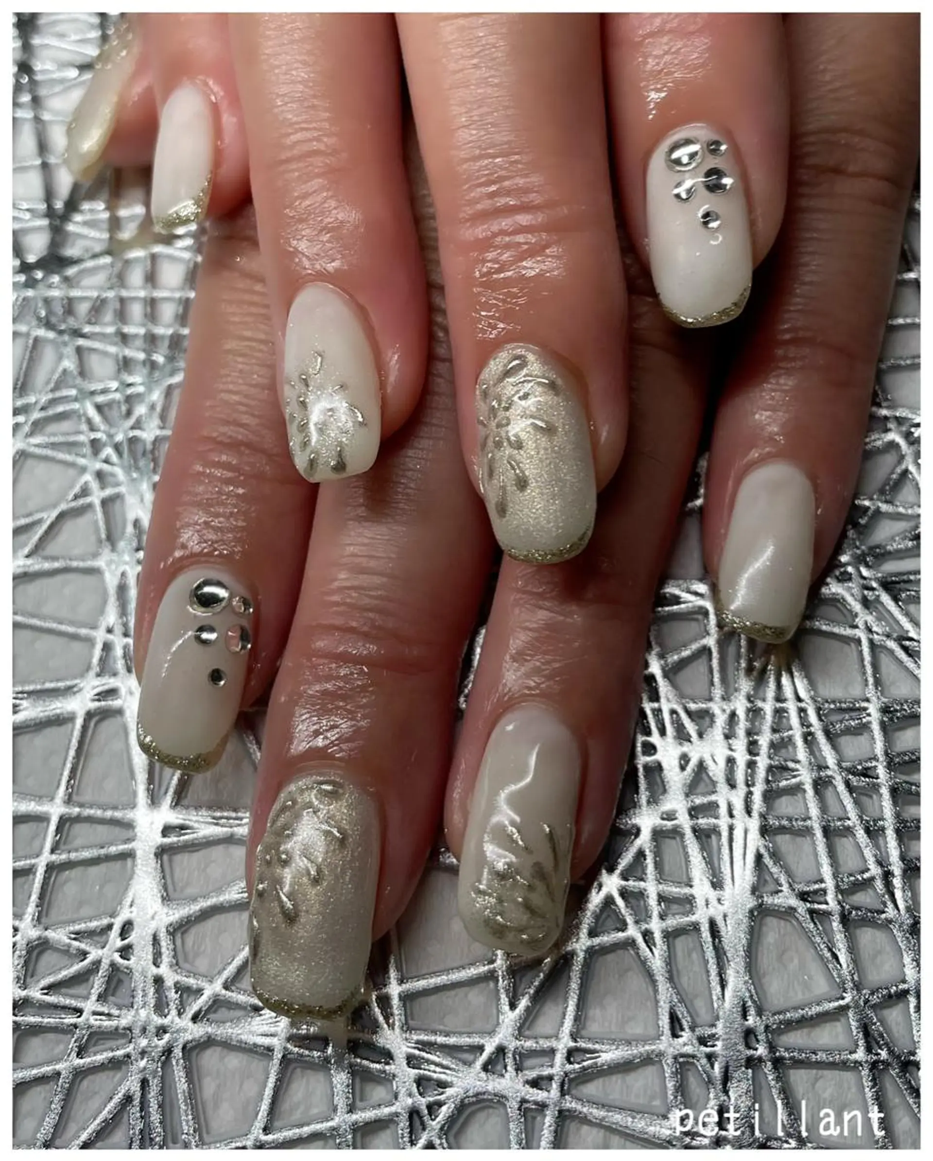 ネイル アートネイル キラキラネイル 持ち込み nail salon petillantのネイルデザイン