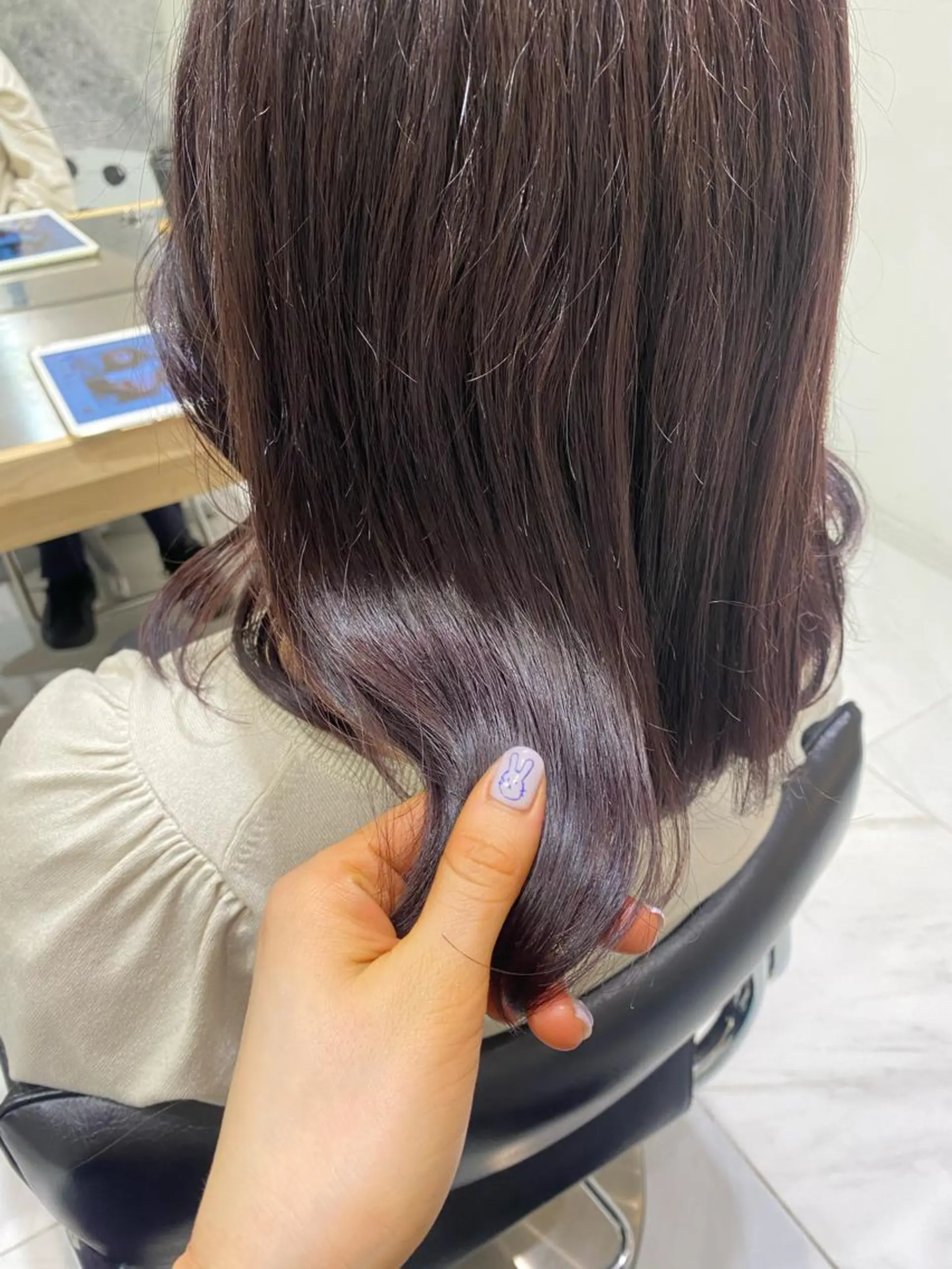 セミロング カラー ヘアカラー トリートメント 艶感/ナチュラル 🌿マアヤのヘアスタイル