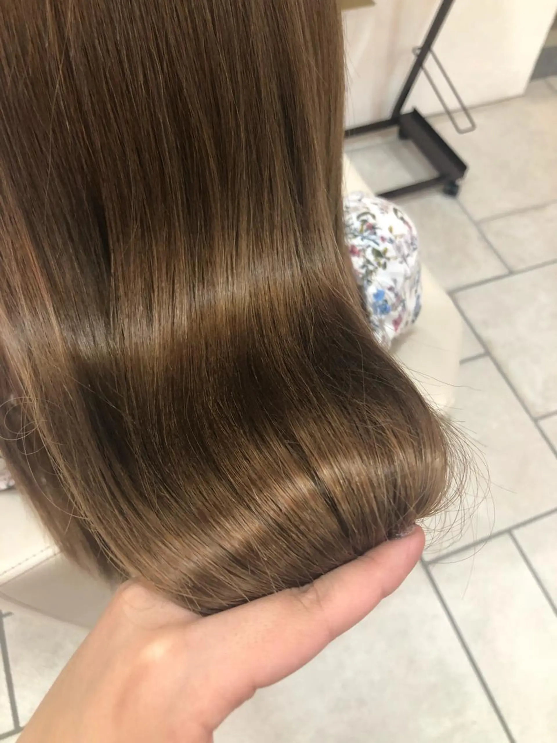 ロング カラー 高見 紗代のヘアスタイル