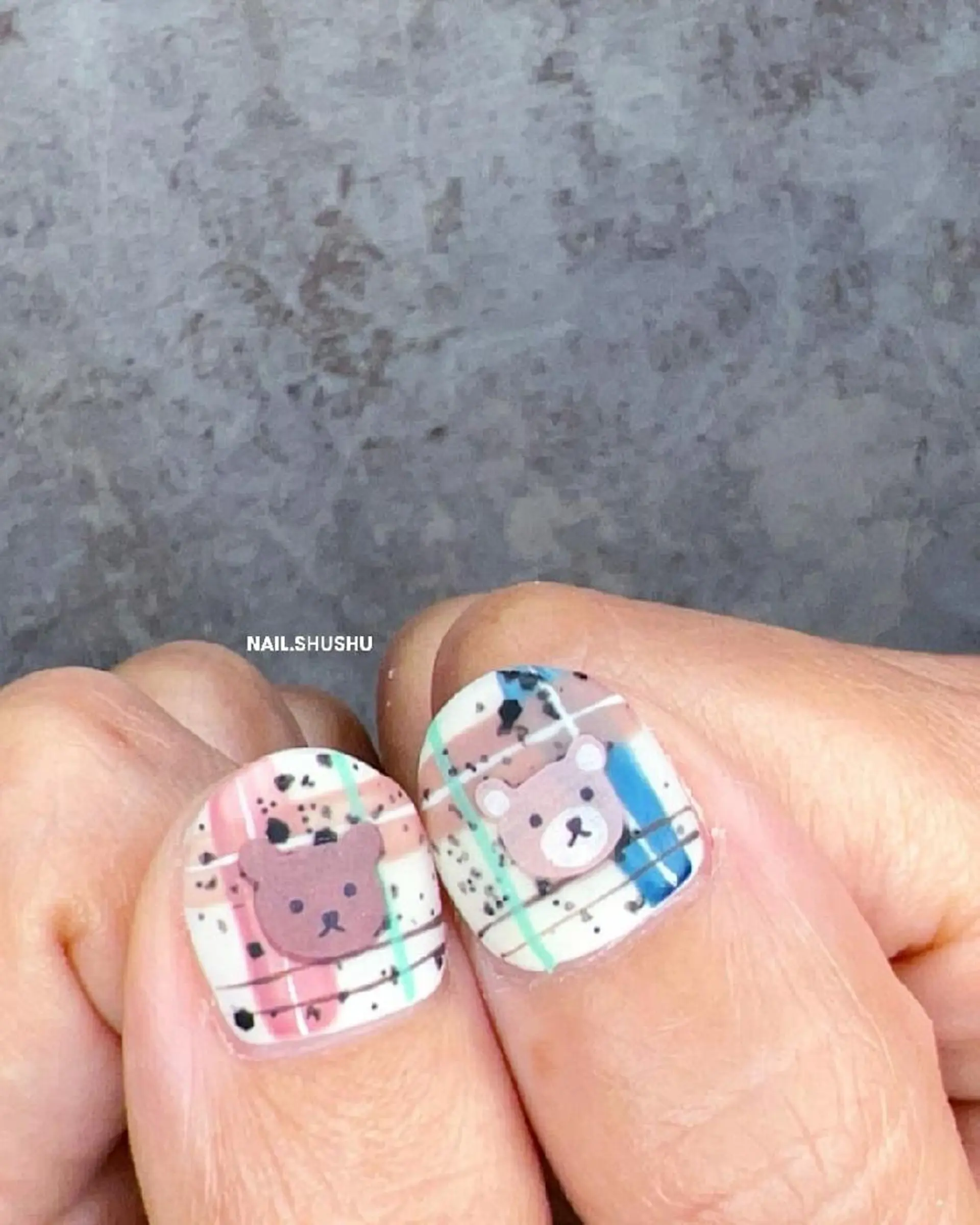 ネイル アートネイル 韓国ネイル 持ち込み ニュアンスネイル シンプルネイル 3dパーツ/流行り 👧shushu❤️のネイルデザイン