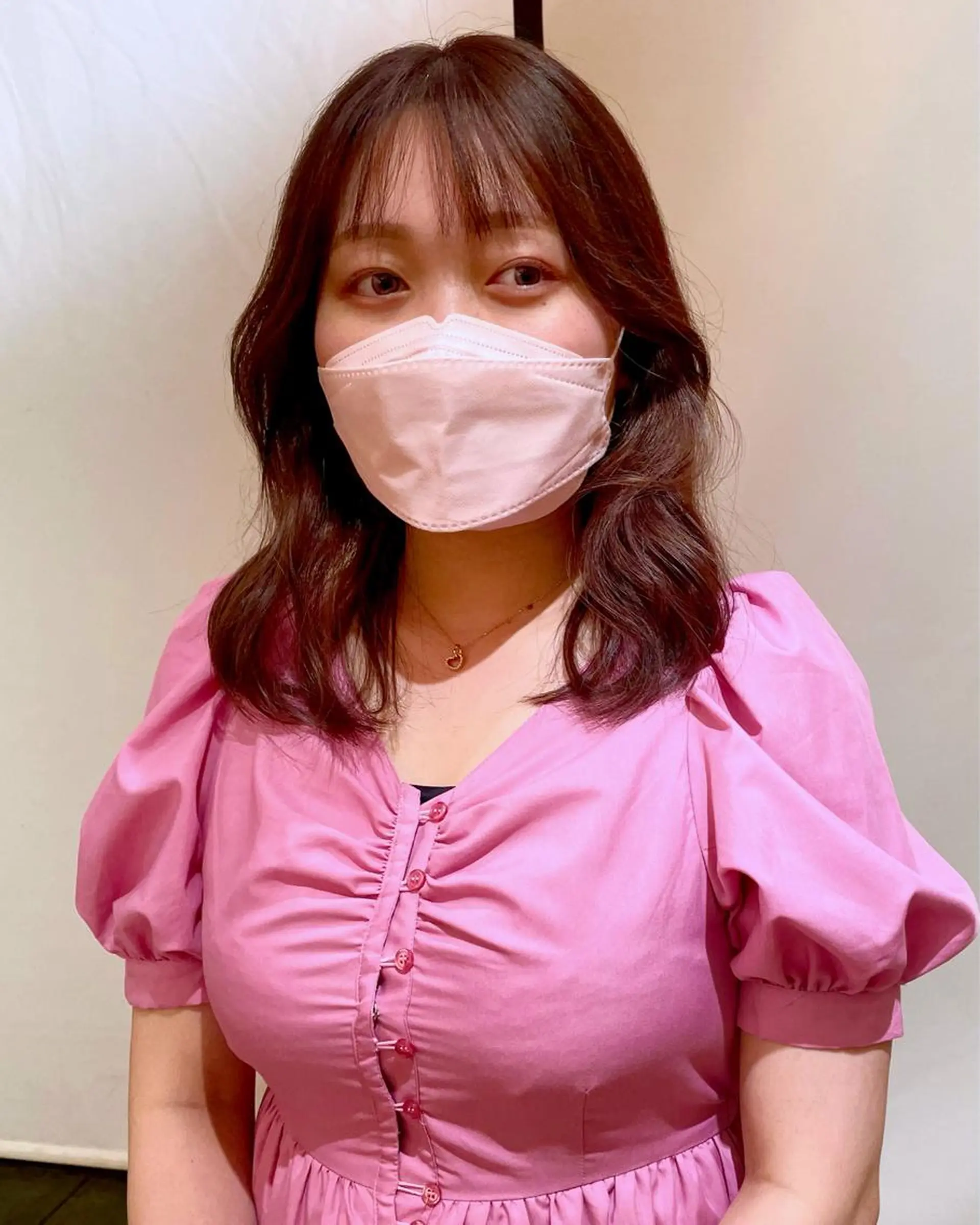 セミロング 塩谷 雪花のヘアスタイル