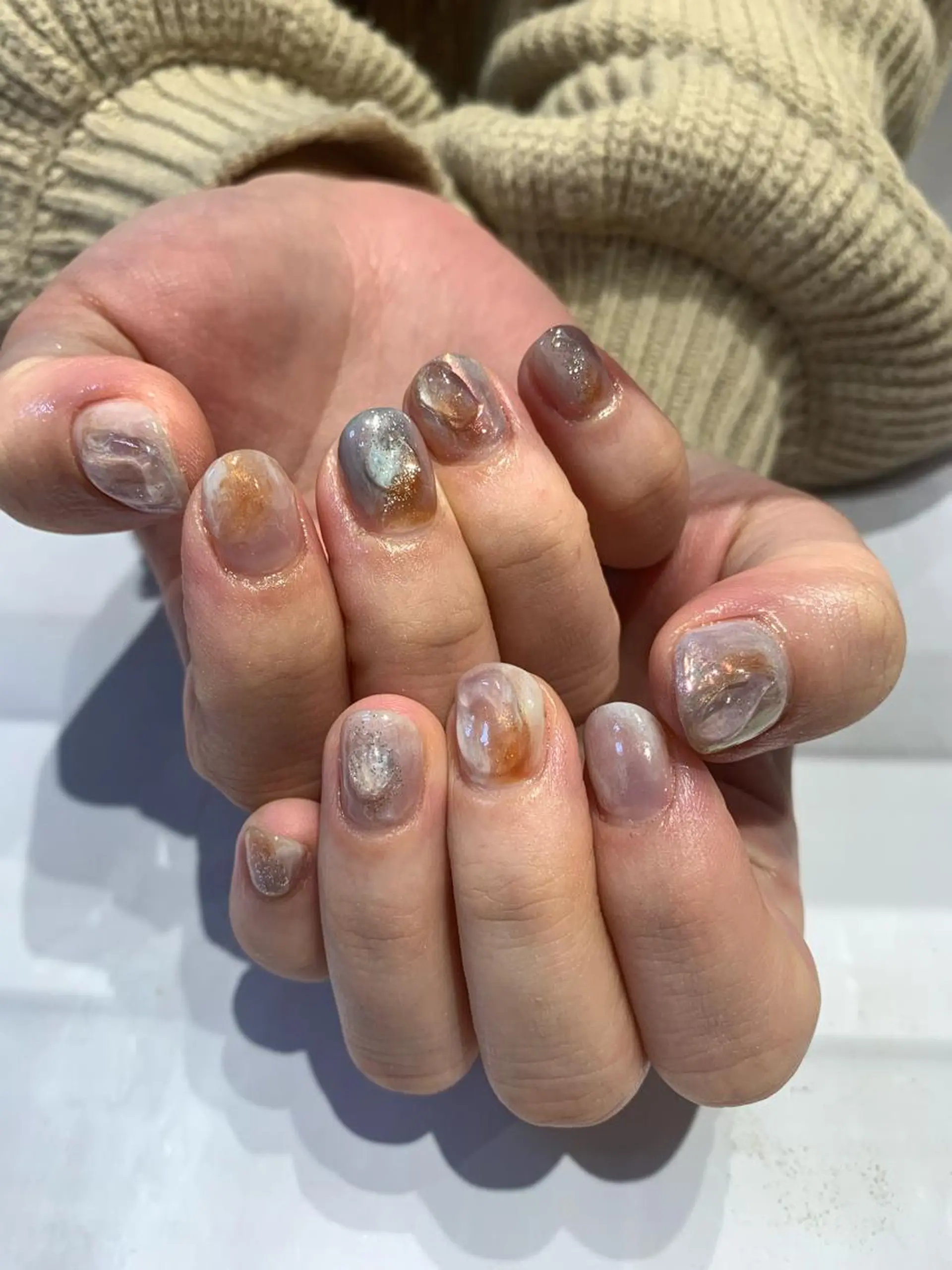 ネイル 持ち込み ニュアンスネイル ぷっくりネイル マキノ ユイのネイルデザイン