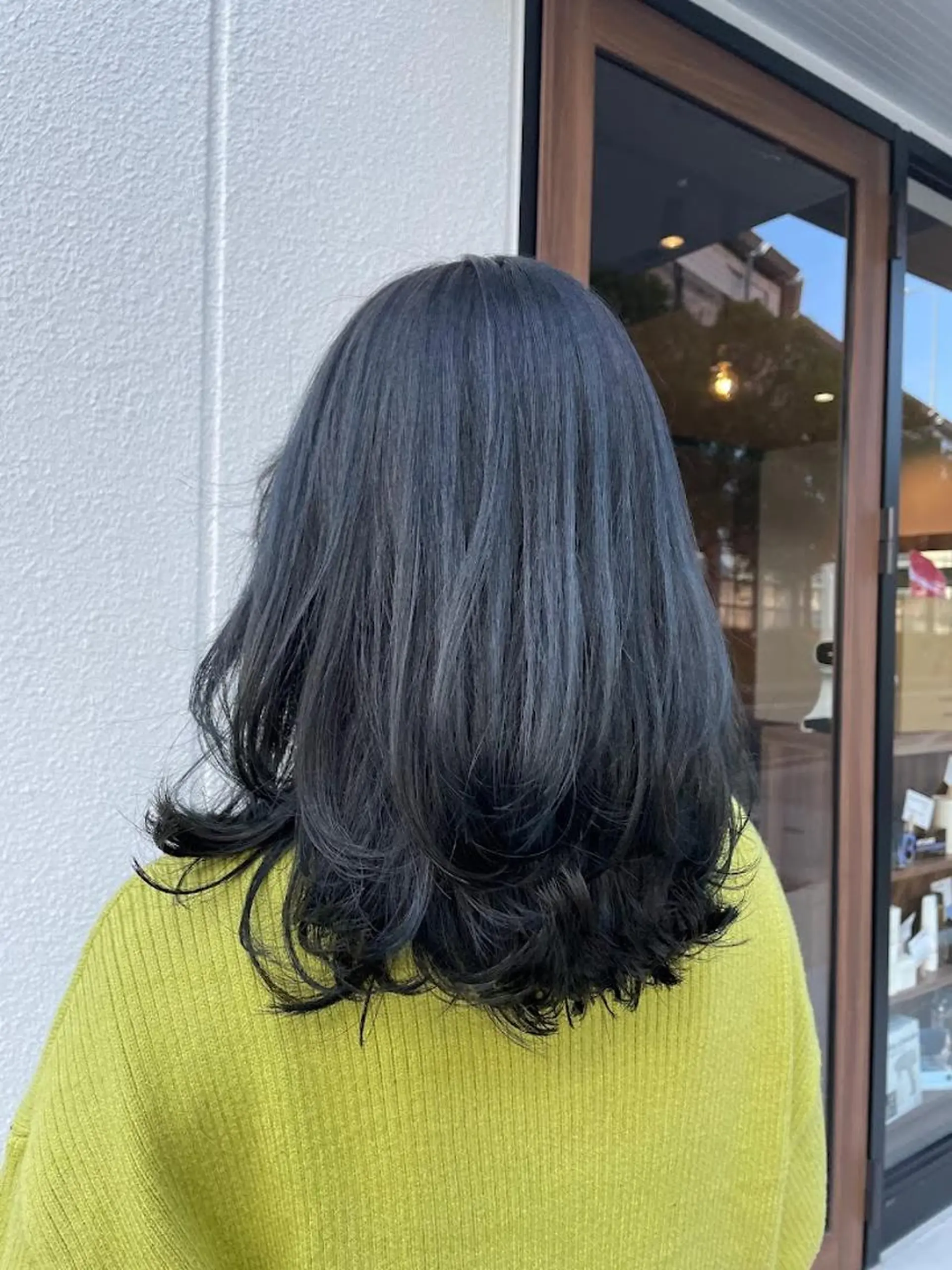 セミロング カラー 黒髪 ブルーカラー ブルーブラック 透明感カラー レイヤーカット RAPTURE 上小田井のヘアスタイル