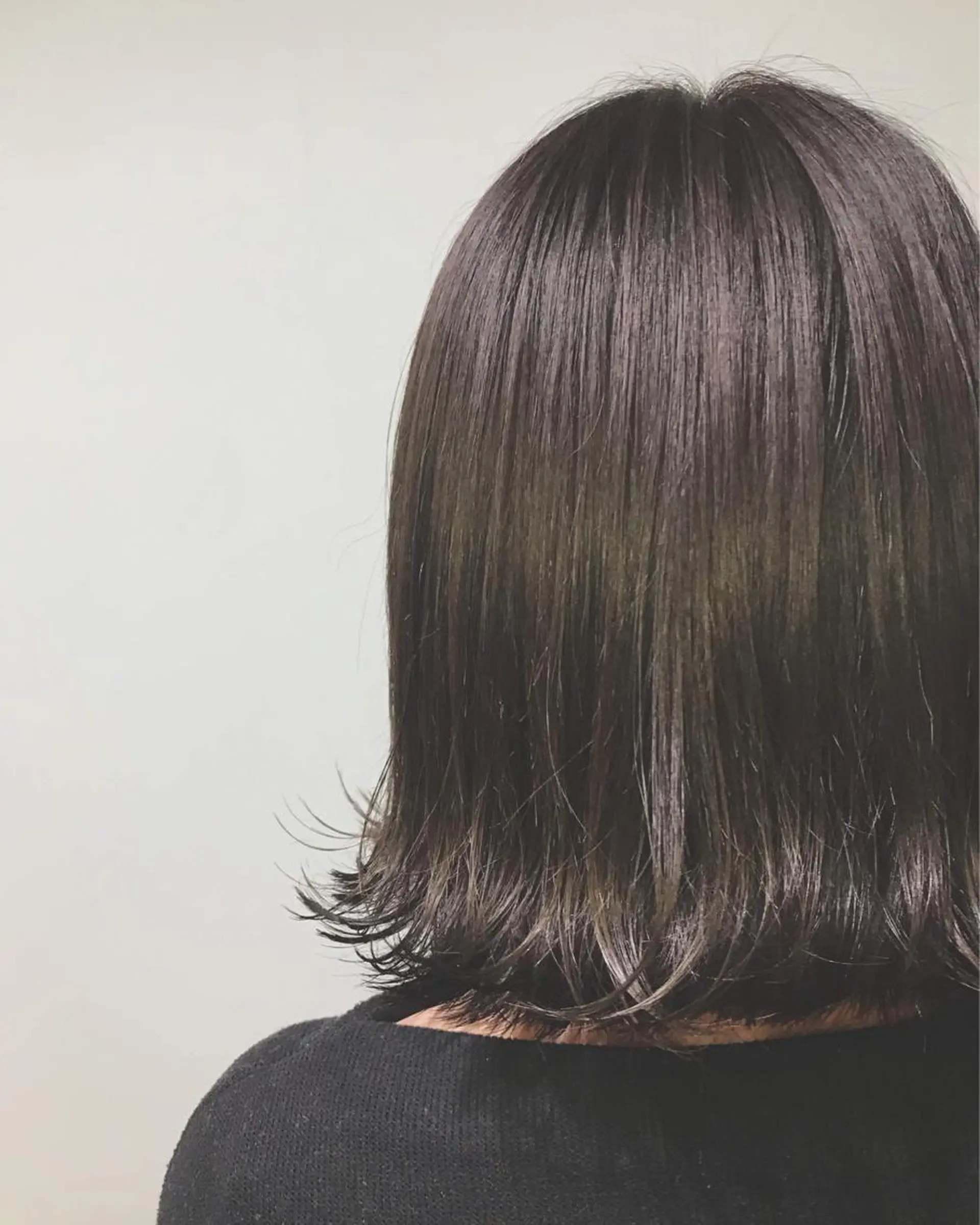 ミディアム yadori tomoyoのヘアスタイル