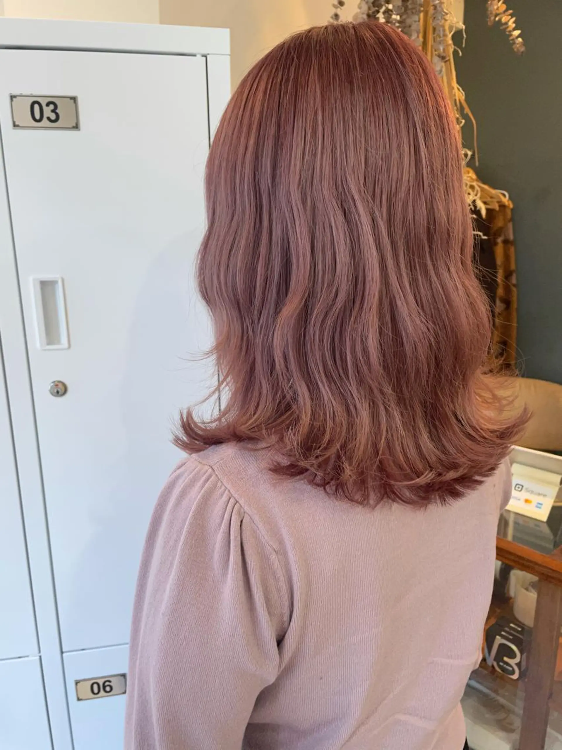 ミディアム カラー ブリーチ ピンクカラー ヘアカラー トリートメント 中目黒🌼 🌼ハナのヘアスタイル