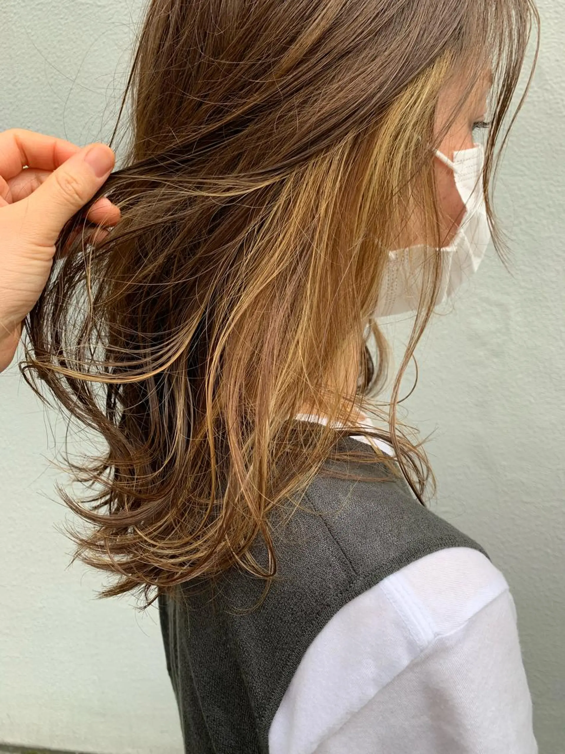 セミロング カラー ハイライトカラー ハイライト カット ヘアカラー トリートメント 落合 妙佳のヘアスタイル